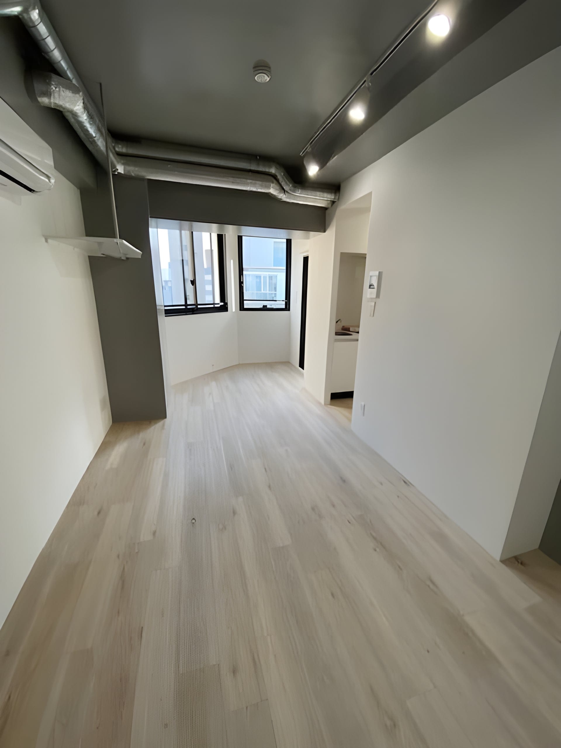 Bloom Tower Ueno 602 間取り図