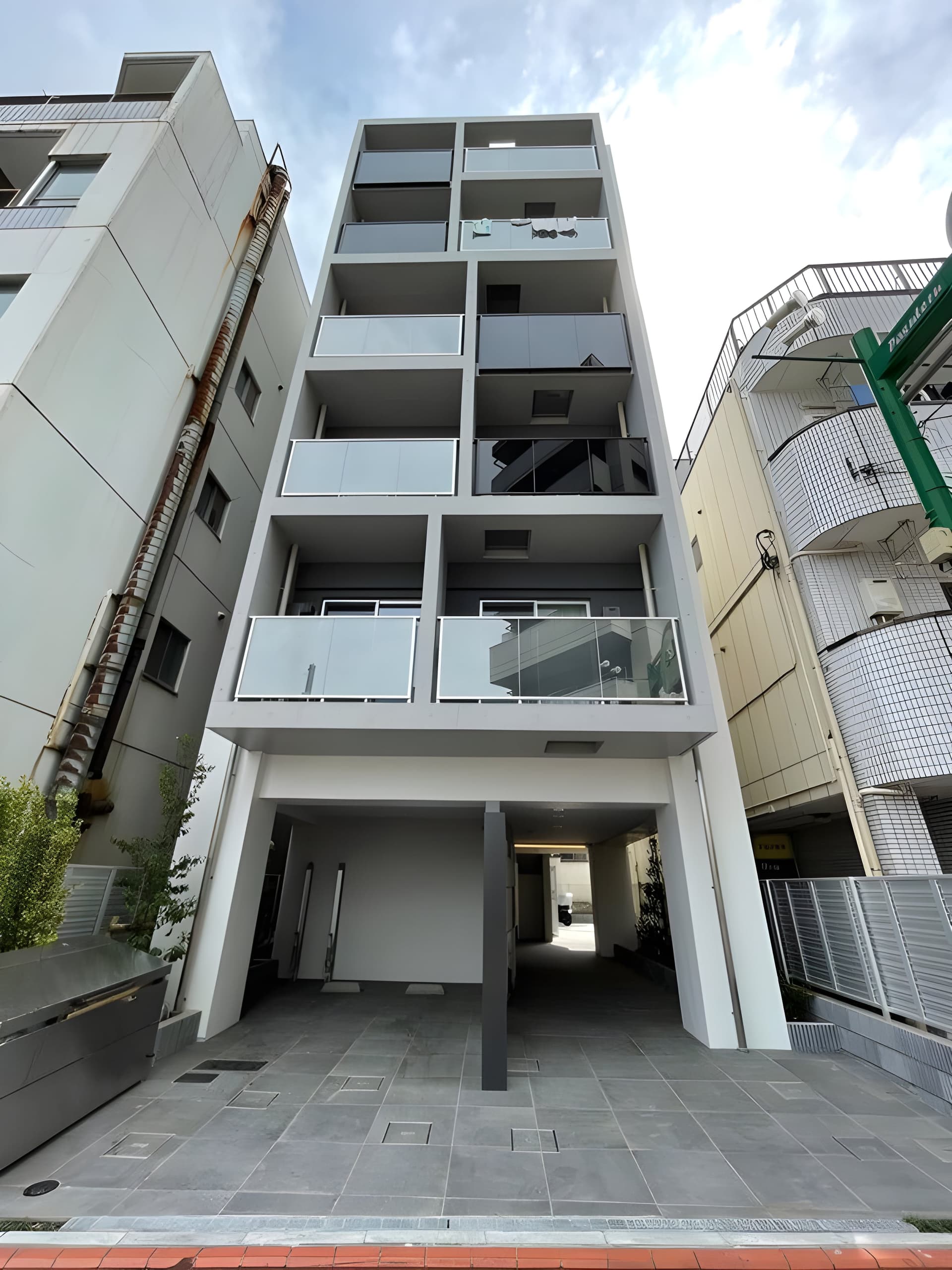 ミリアレジデンス長原 502