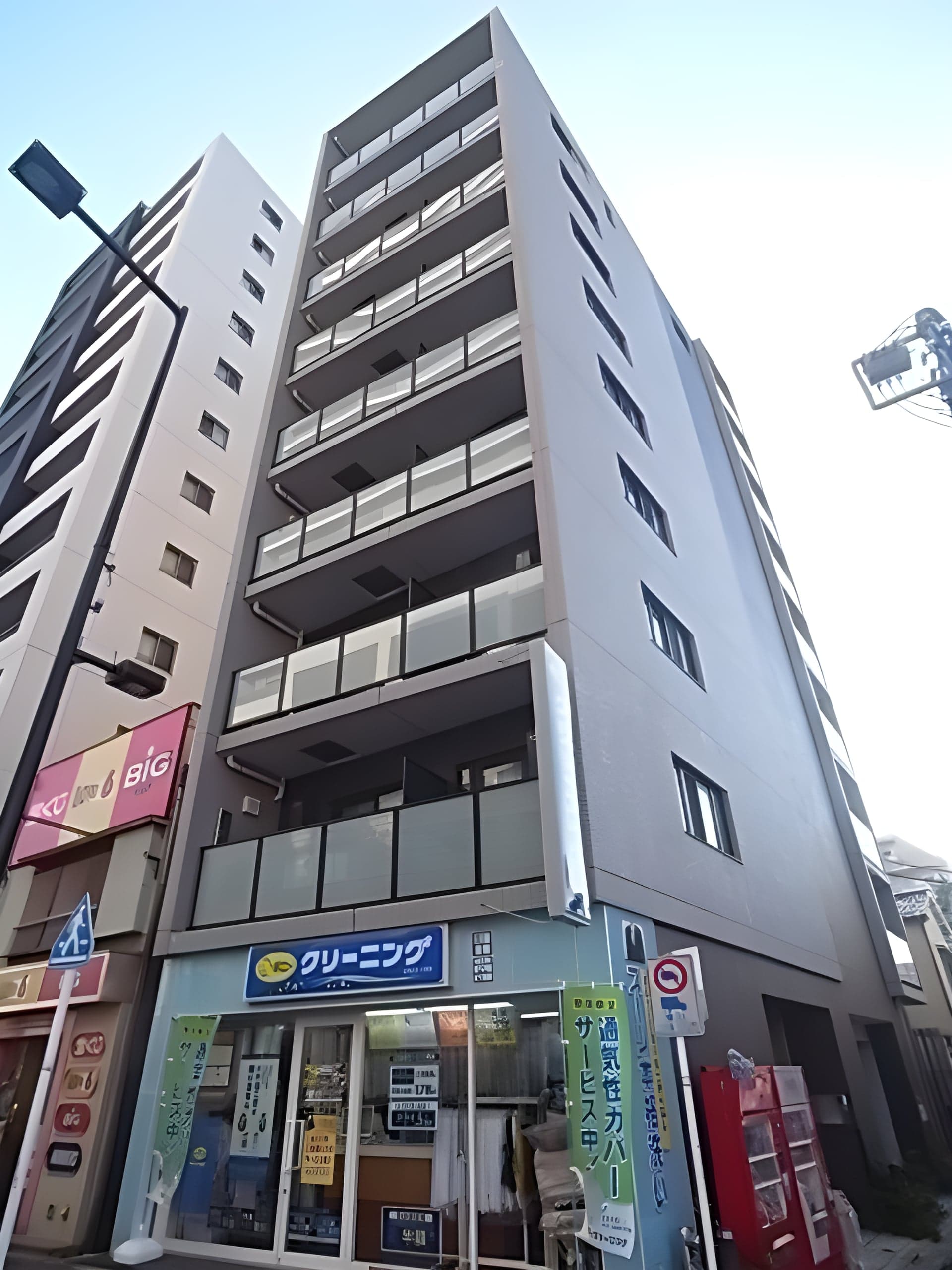 ラビエール東京 201