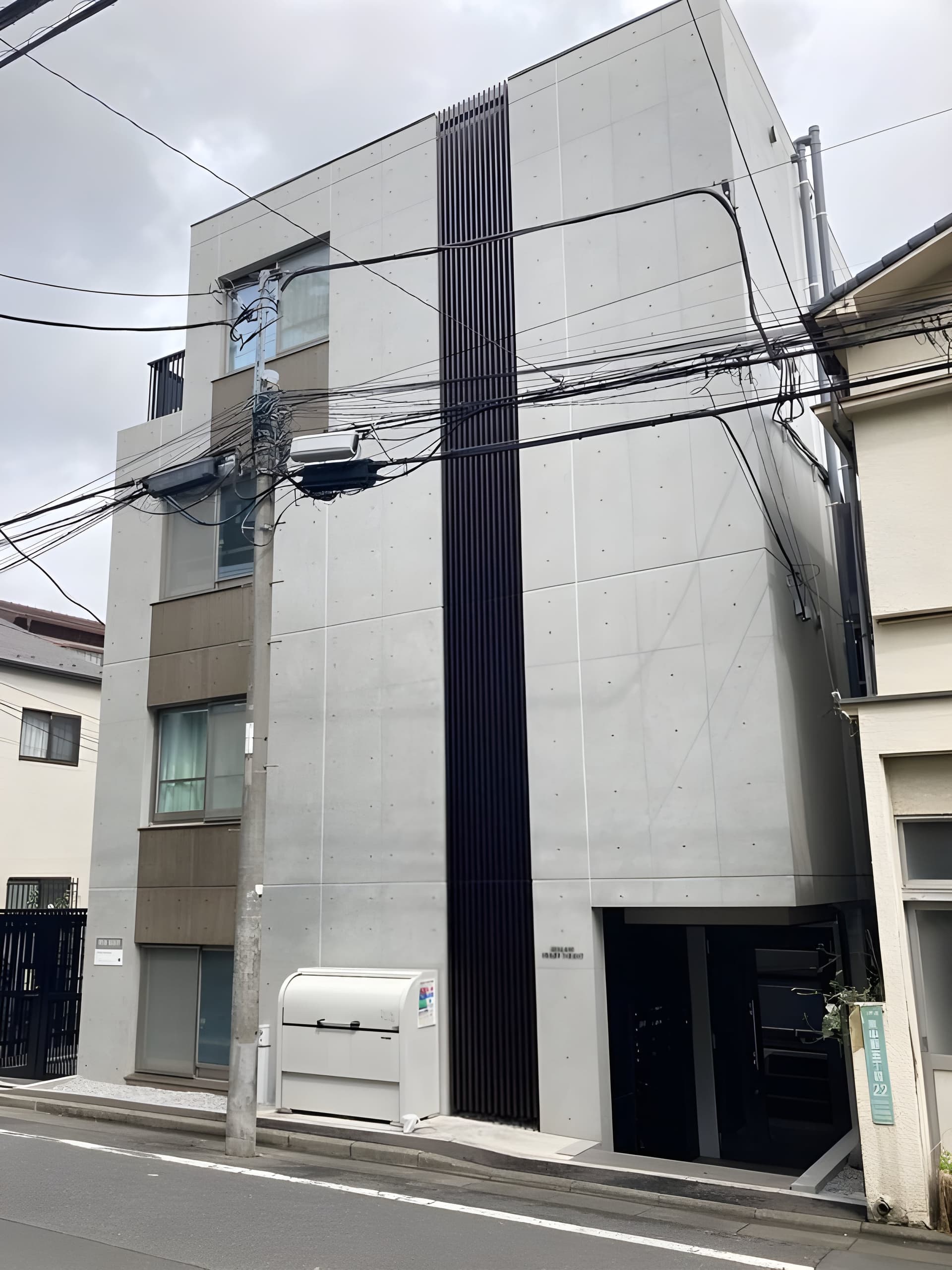 LEGALAND東中野 301