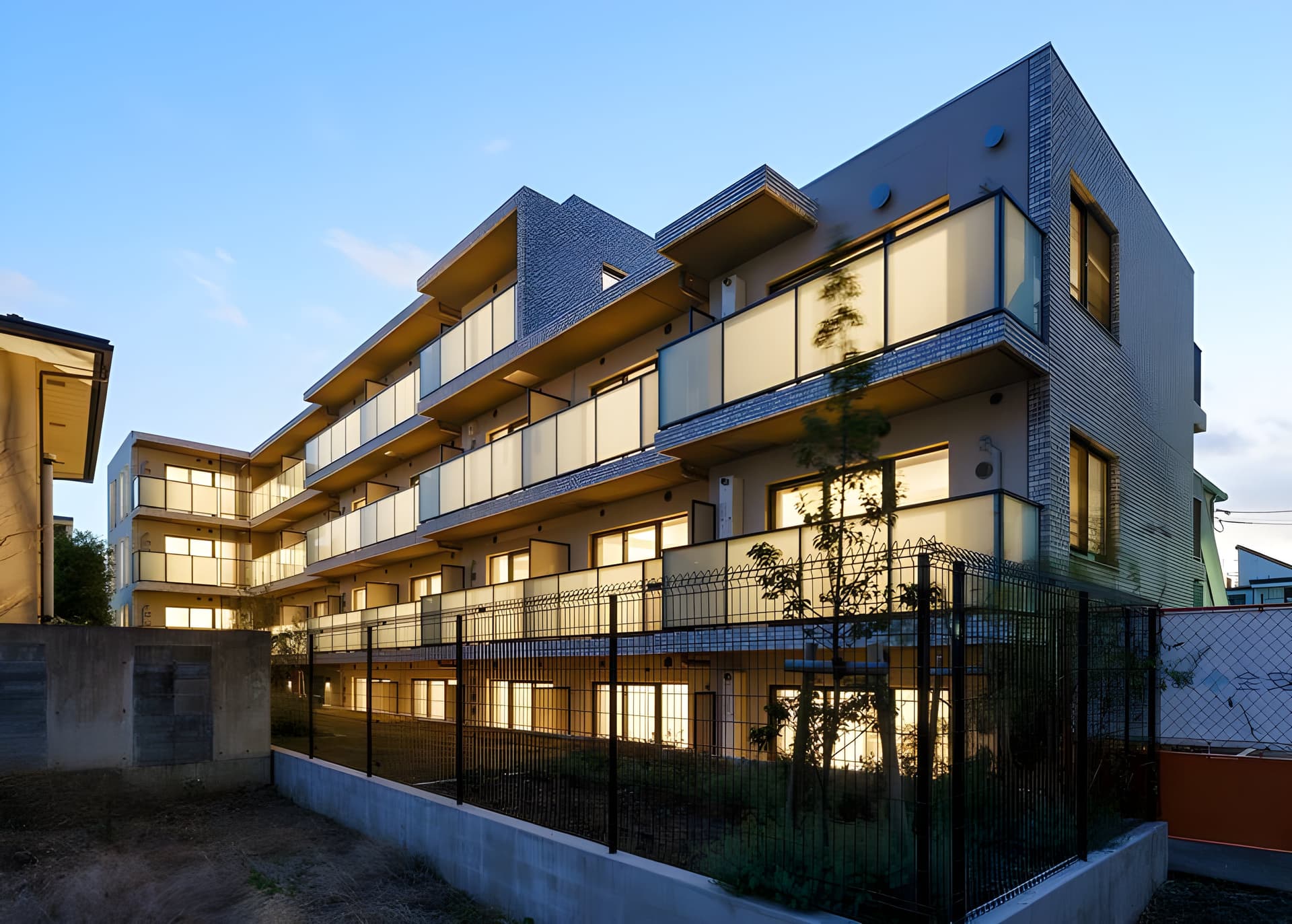 MEJIRORESIDENCE 0409