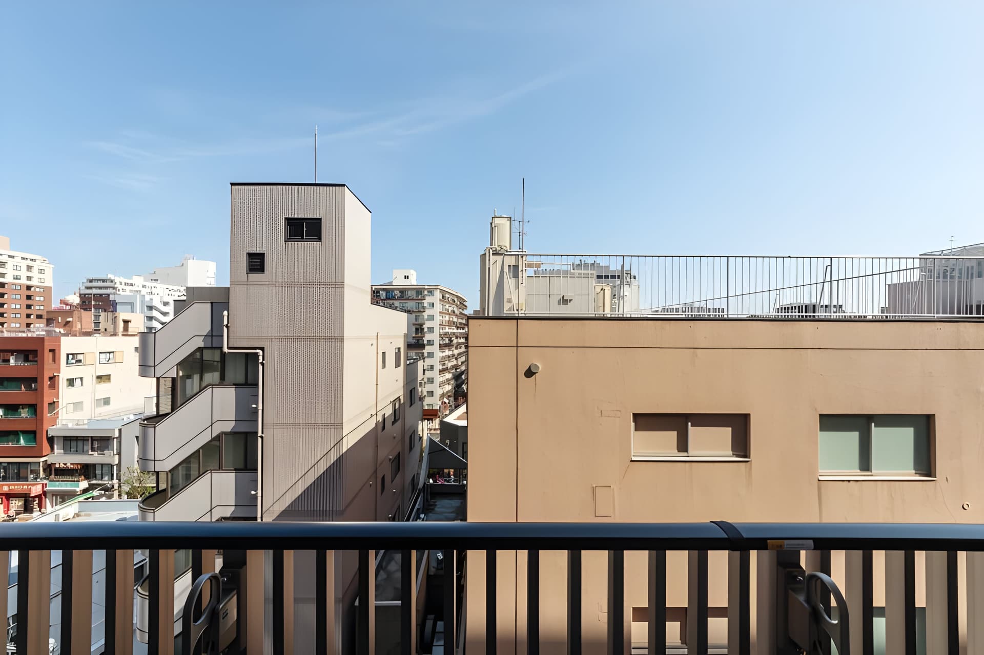 パークアクシス横浜伊勢佐木町通り 718
