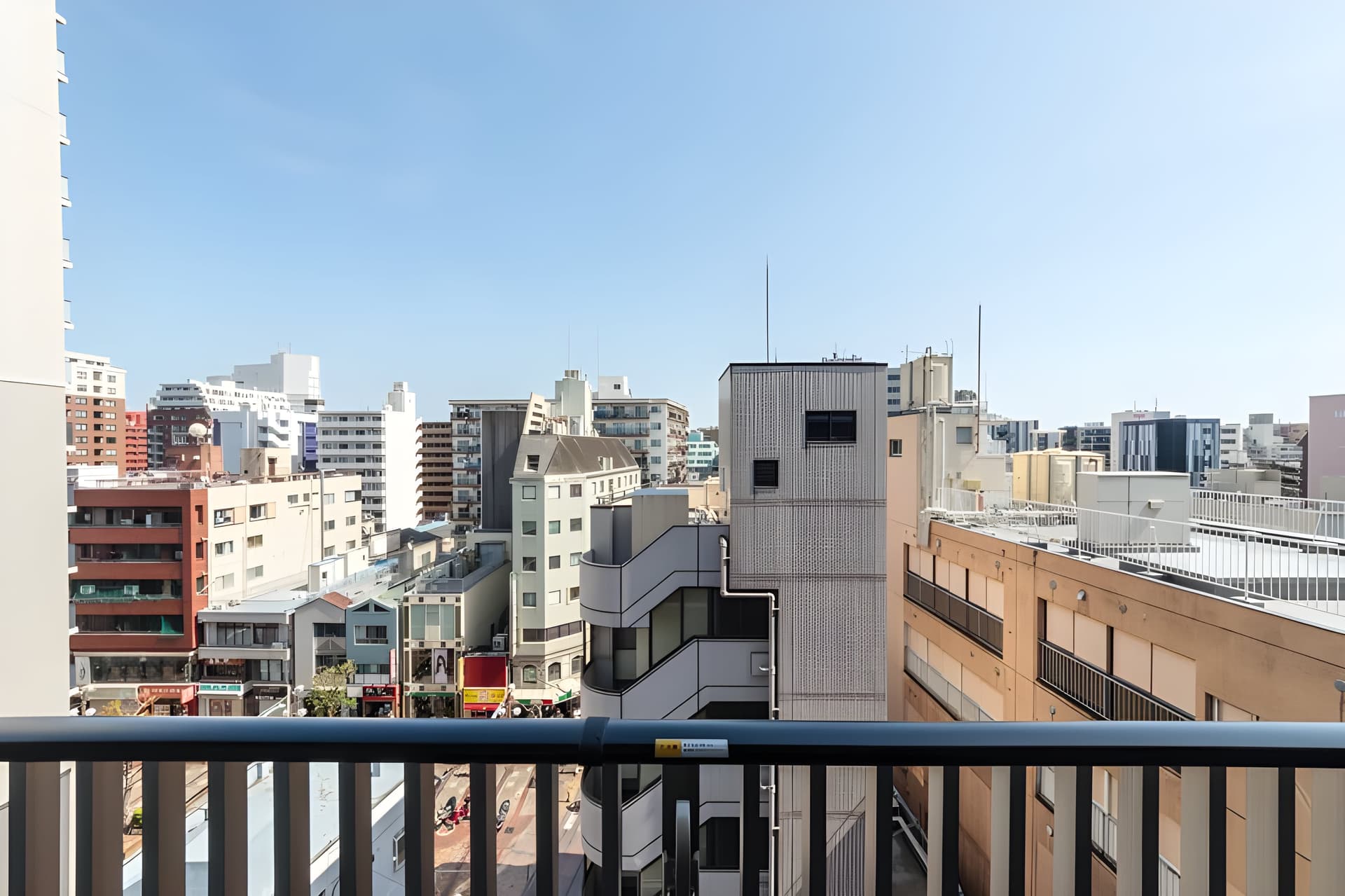 パークアクシス横浜伊勢佐木町通り 821