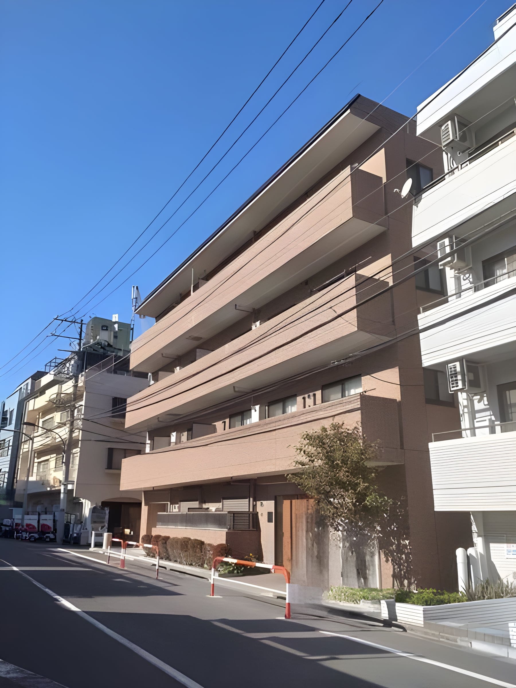 ELC.加賀 205 間取り図