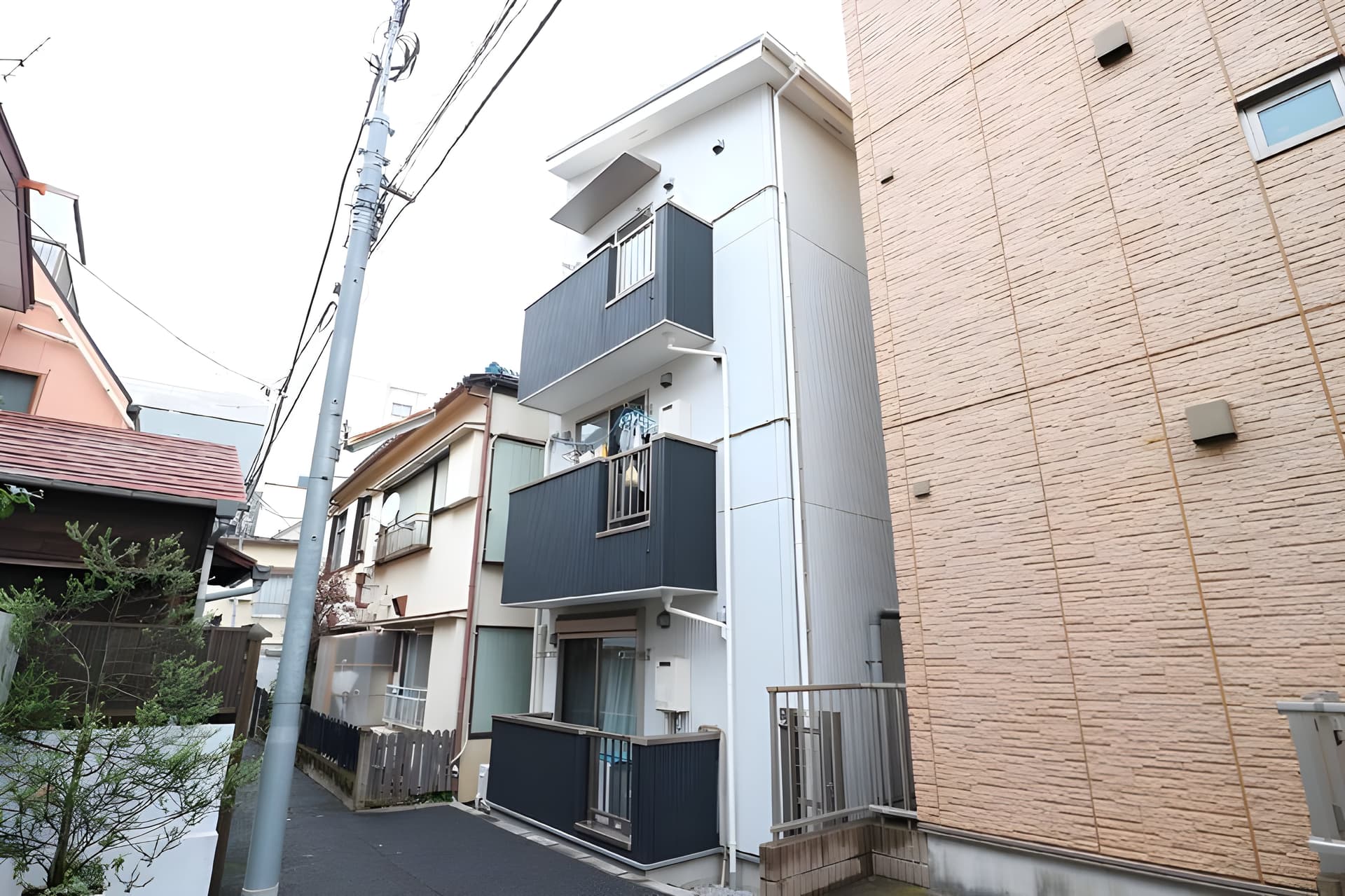 サンライズ・カーサ南大塚 102