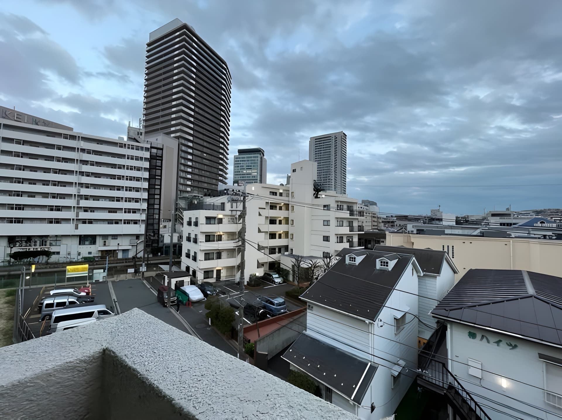 横尾マンション 405