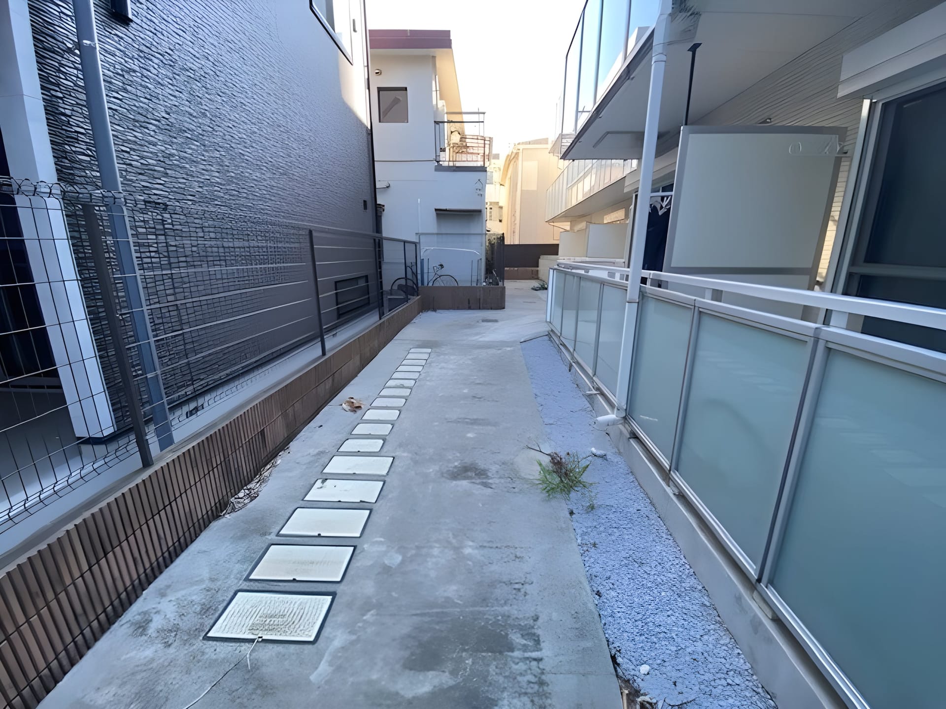 レオネクストフォレスタ 101