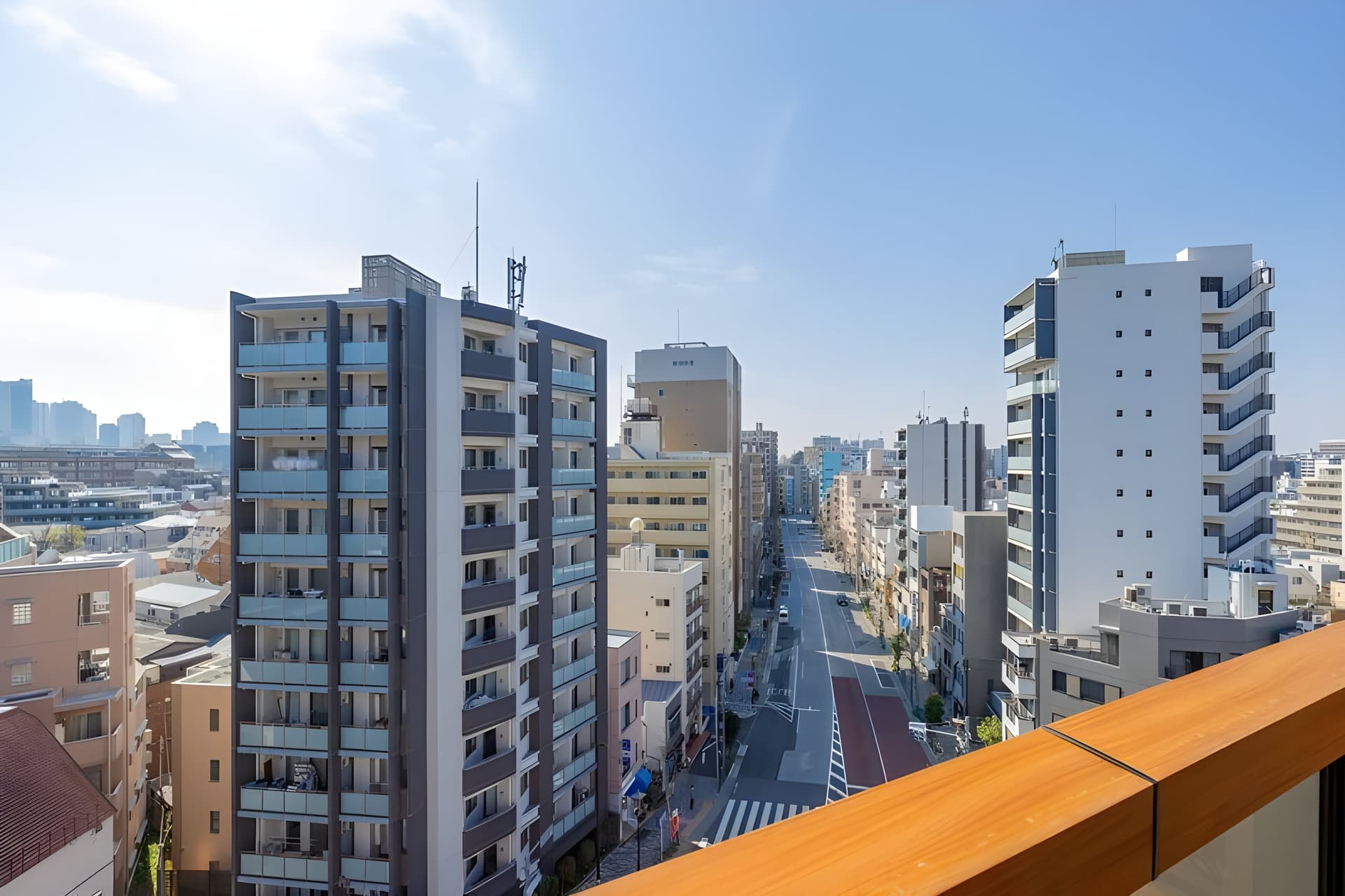 コスモグラシア新宿西早稲田 902