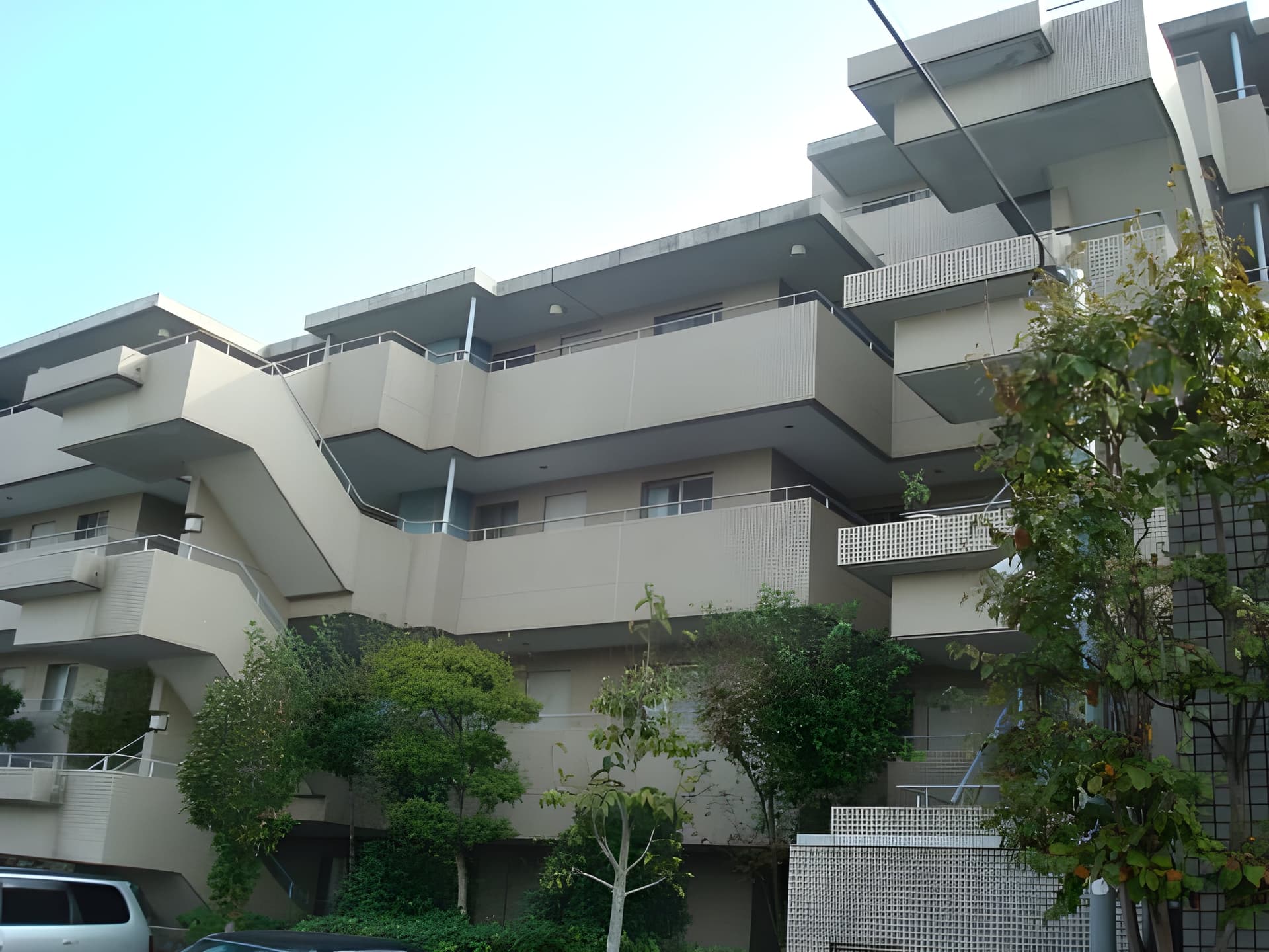 FOREST HOUSE 102