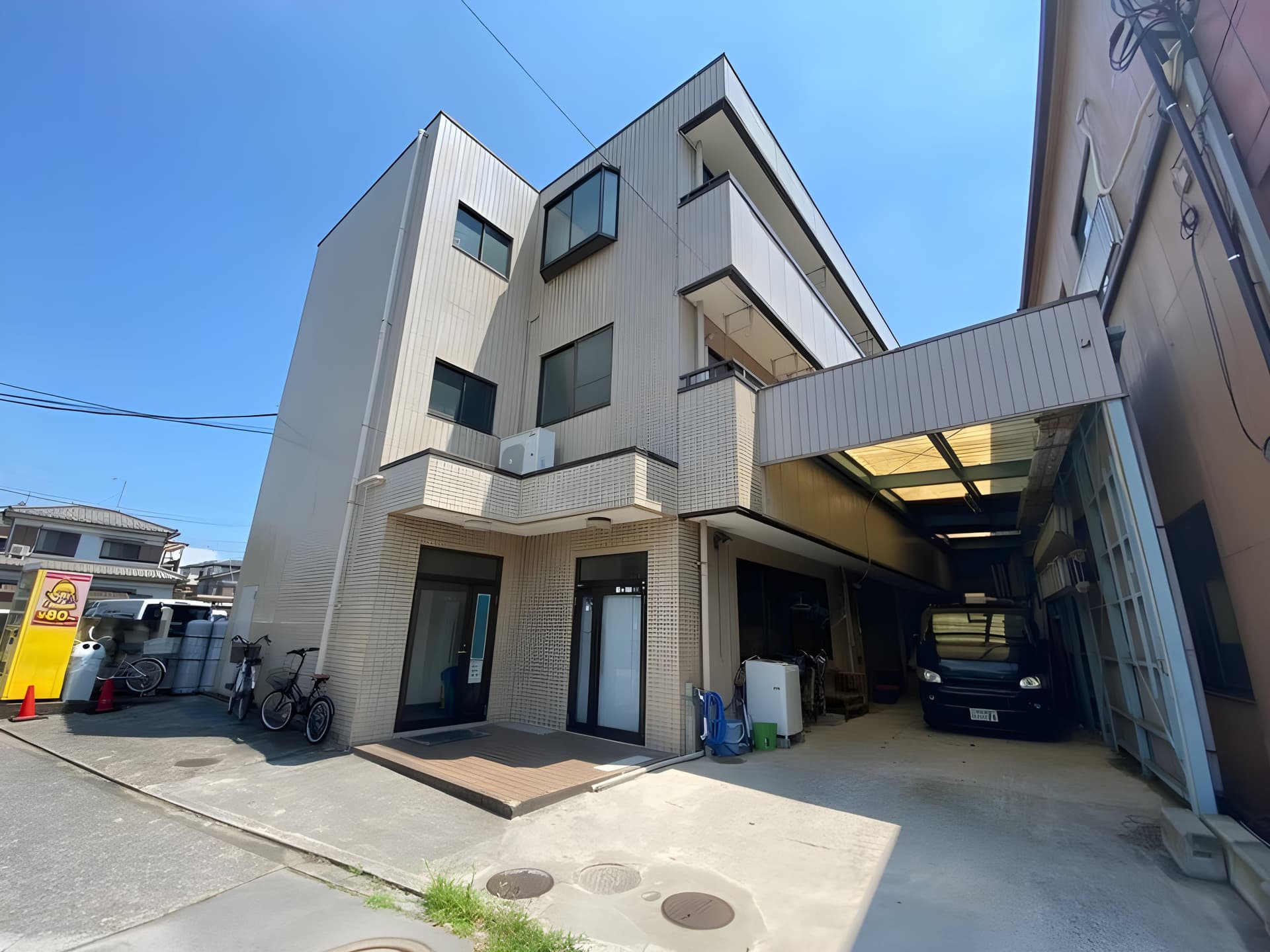 Ace Building 3F