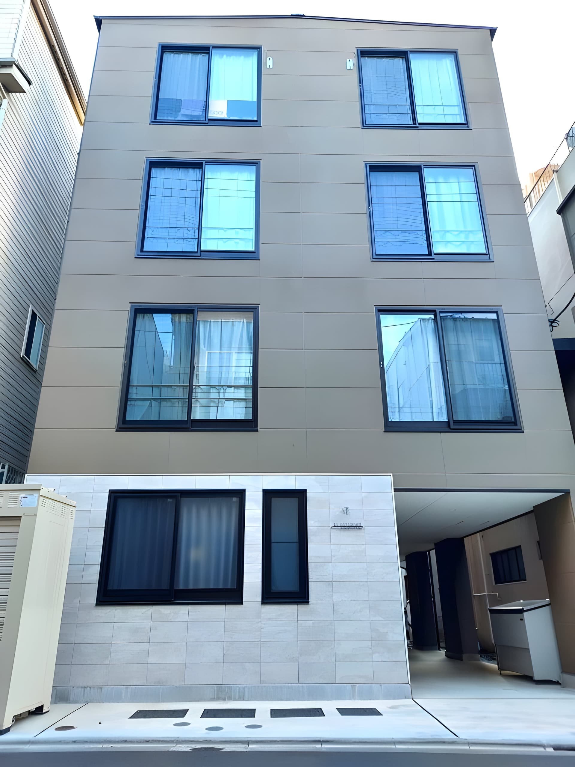 KA RESIDENCE NISHINIPPORI 102