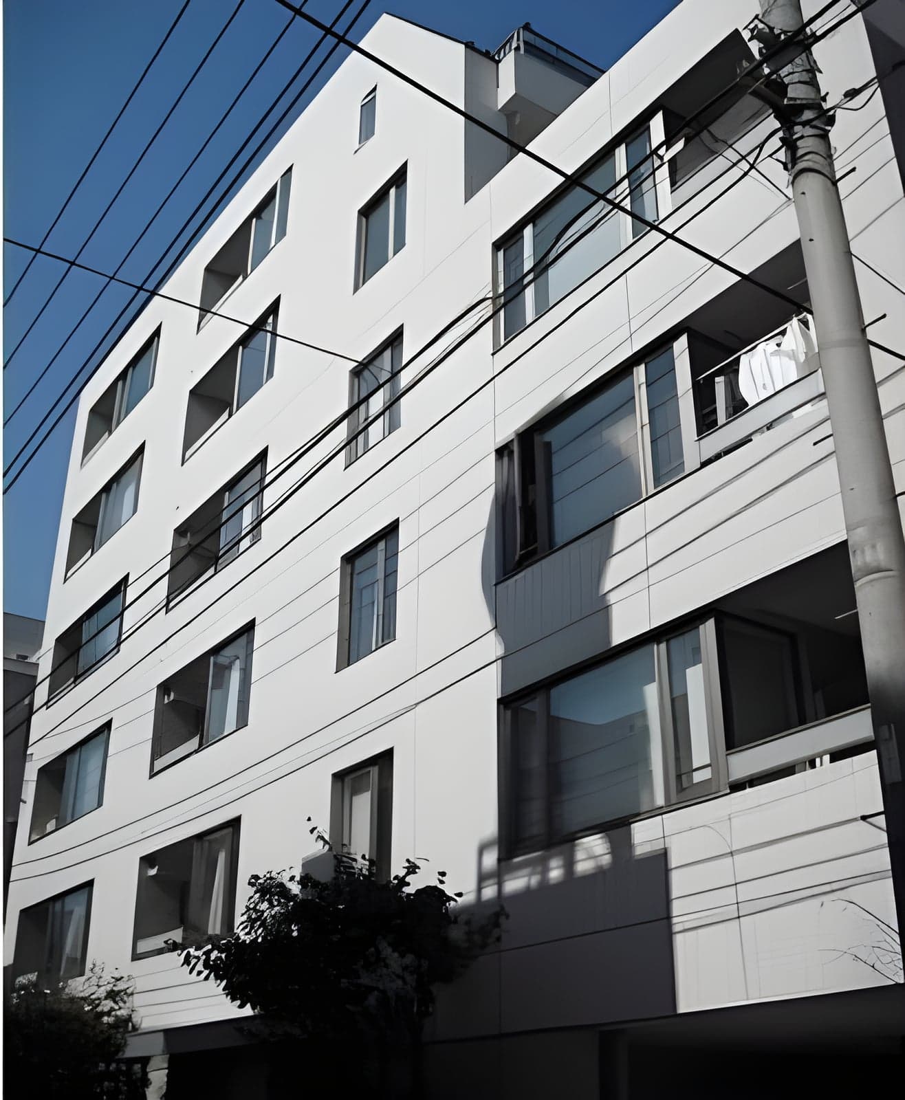 コスモ・イオ桜新町 306