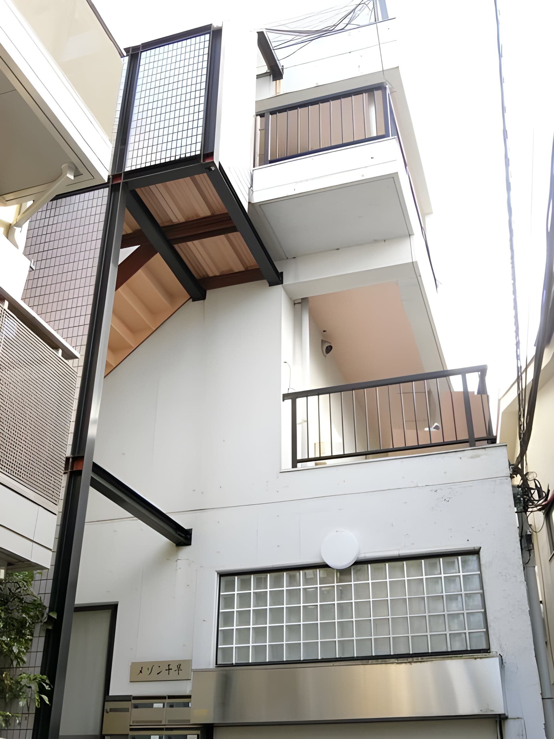 メゾン千早 102貸店舗・事務所 16.06万円/なし/入力なし