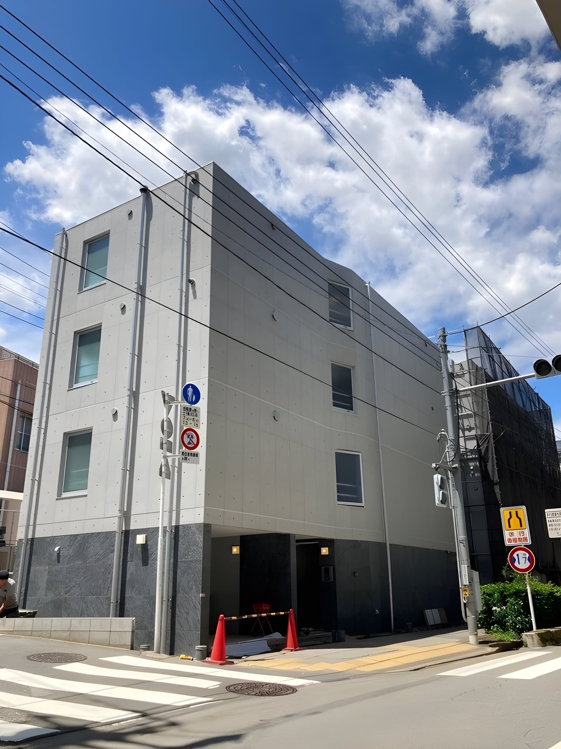 アレス板橋本町 304