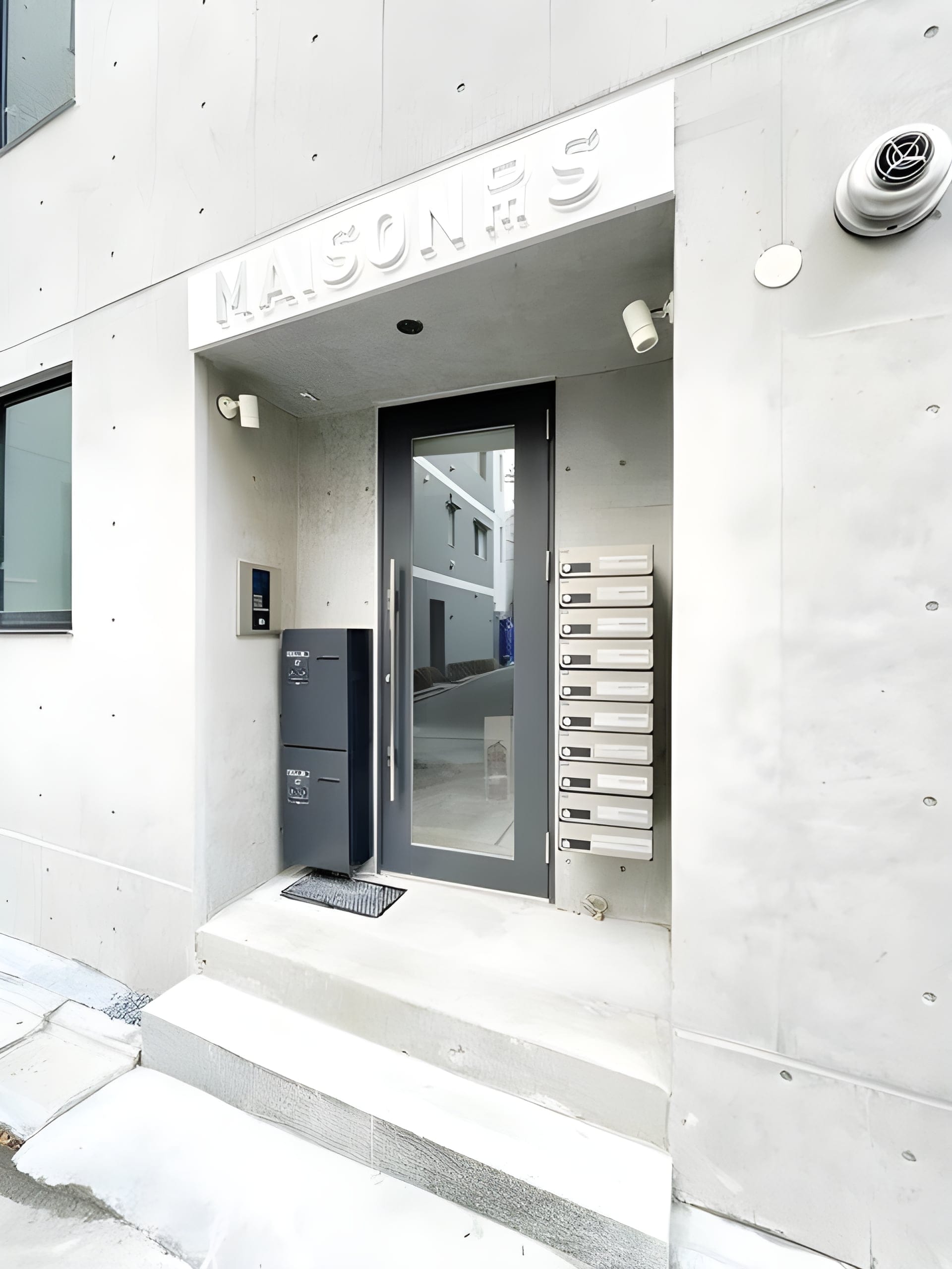 MAISON DE S 502