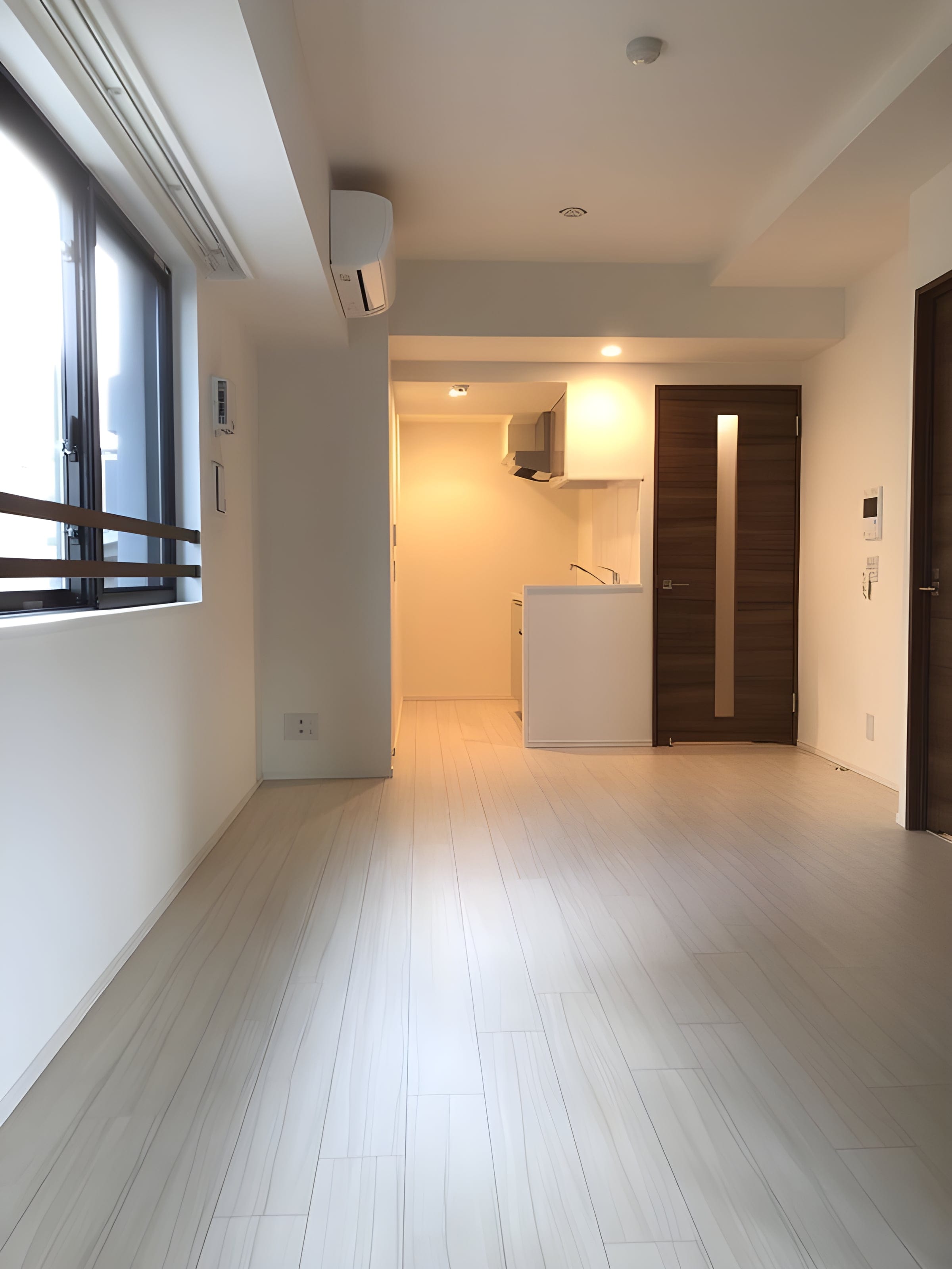 IVY WEST 303