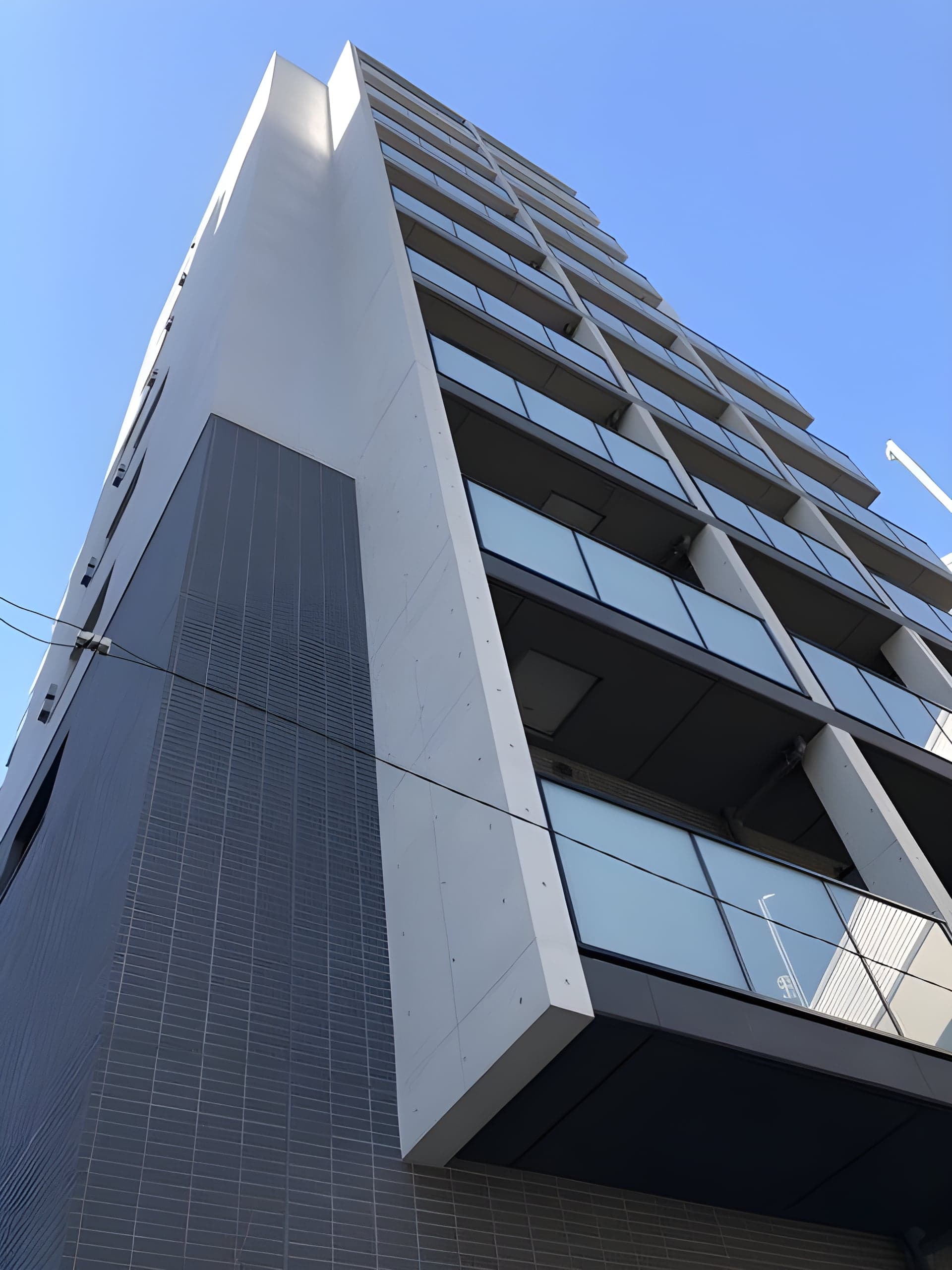 IVY WEST 303