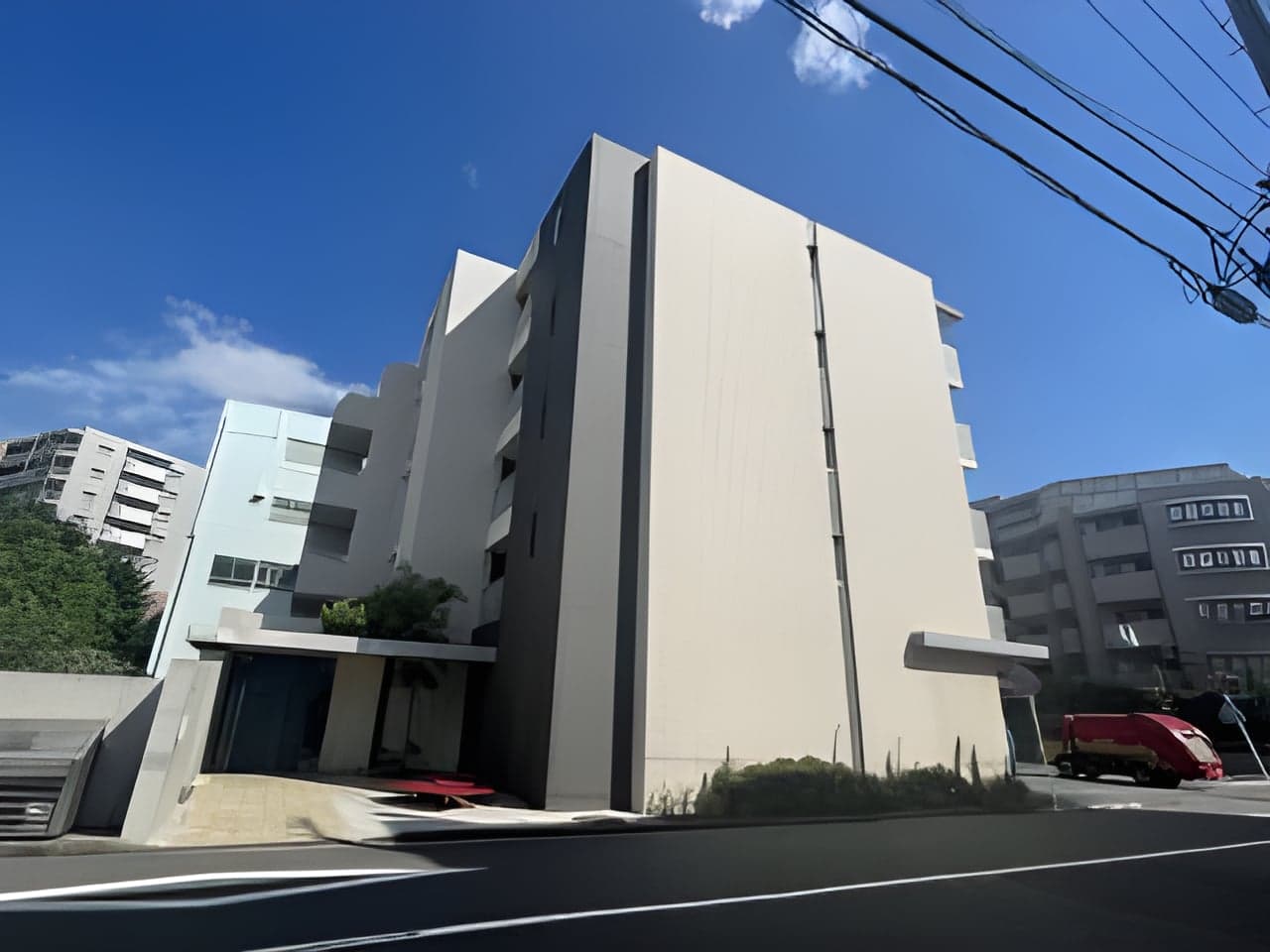 COMODO鶴見中央 402