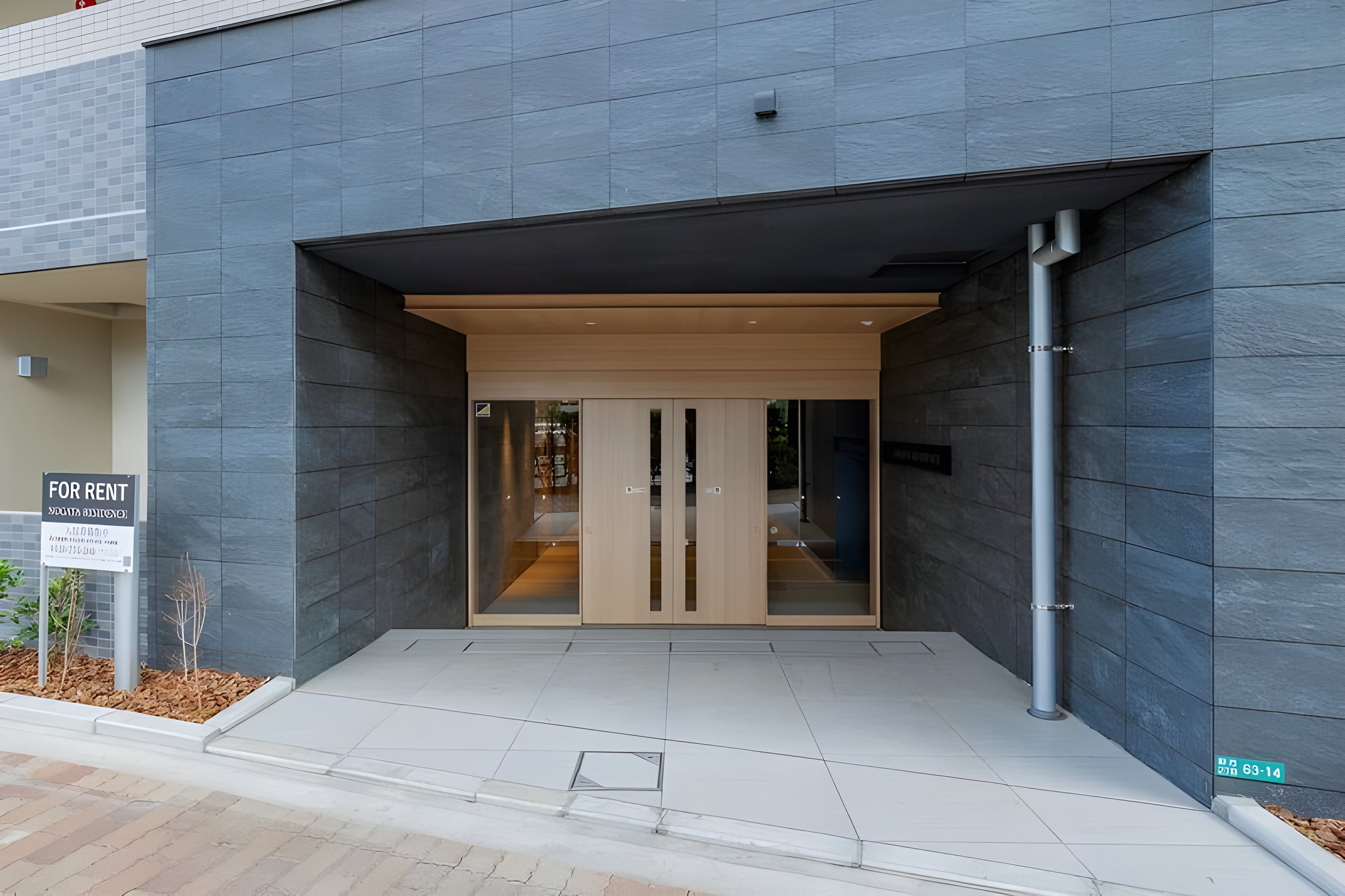 NOGATA RESIDENCE 201