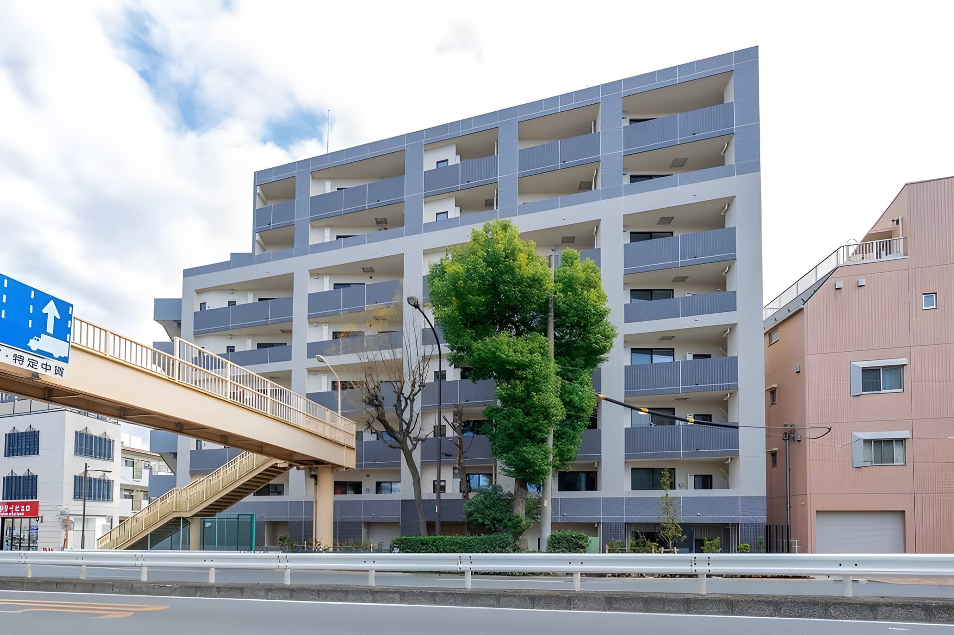 NOGATA RESIDENCE 207