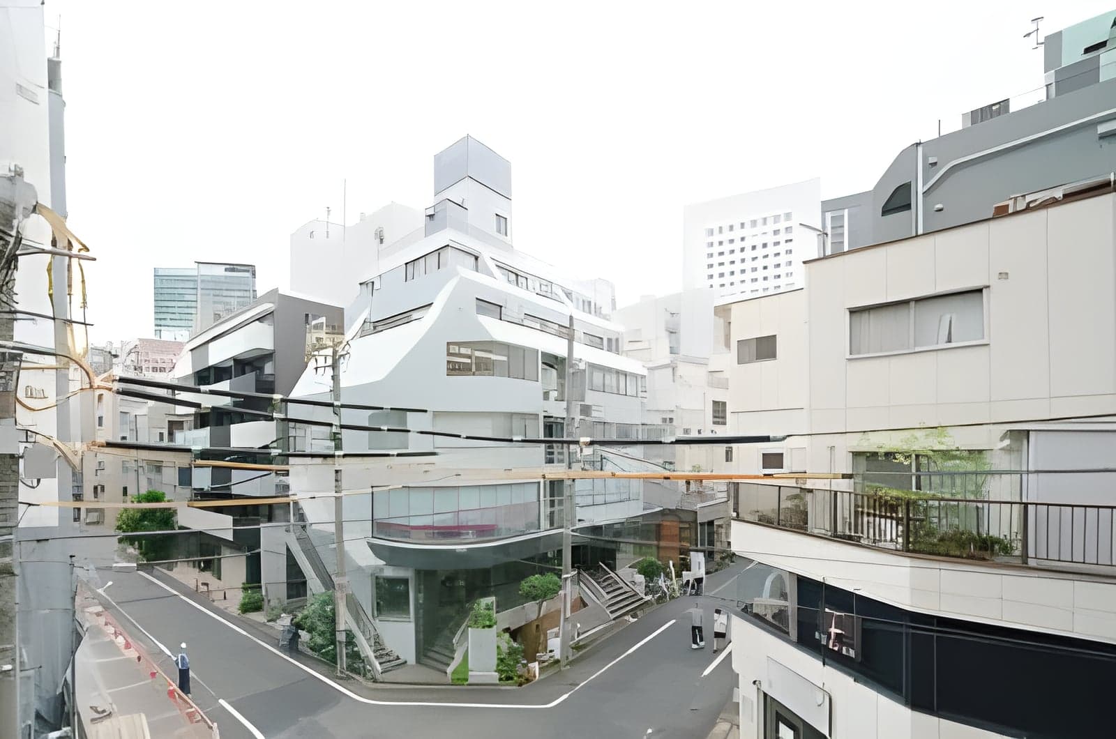 NJK MARQUIS OMOTESANDO 302