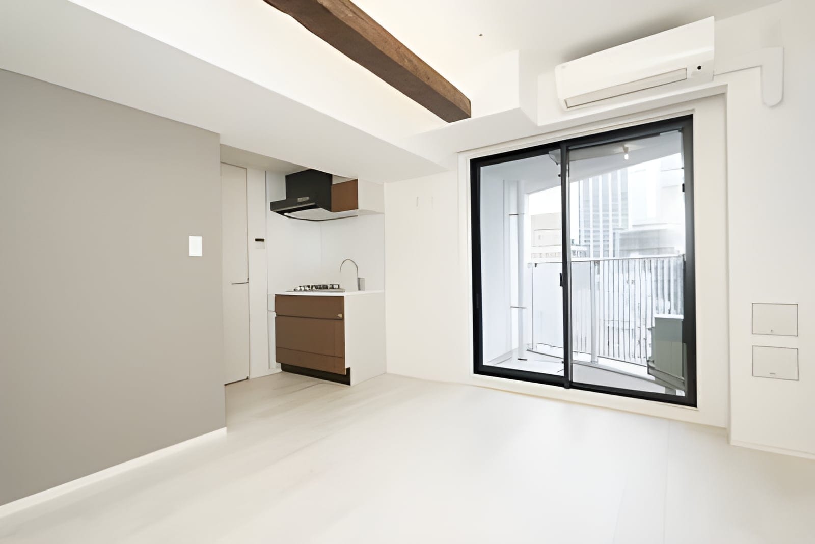 NJK MARQUIS OMOTESANDO 801