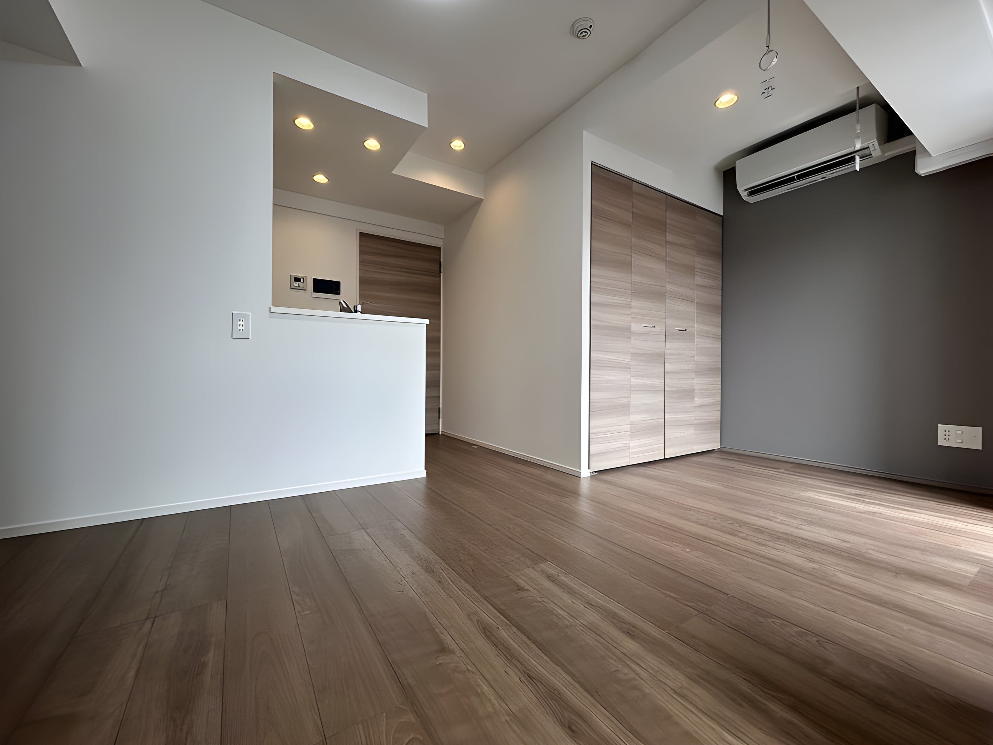 CityLux Tsurumi 0201