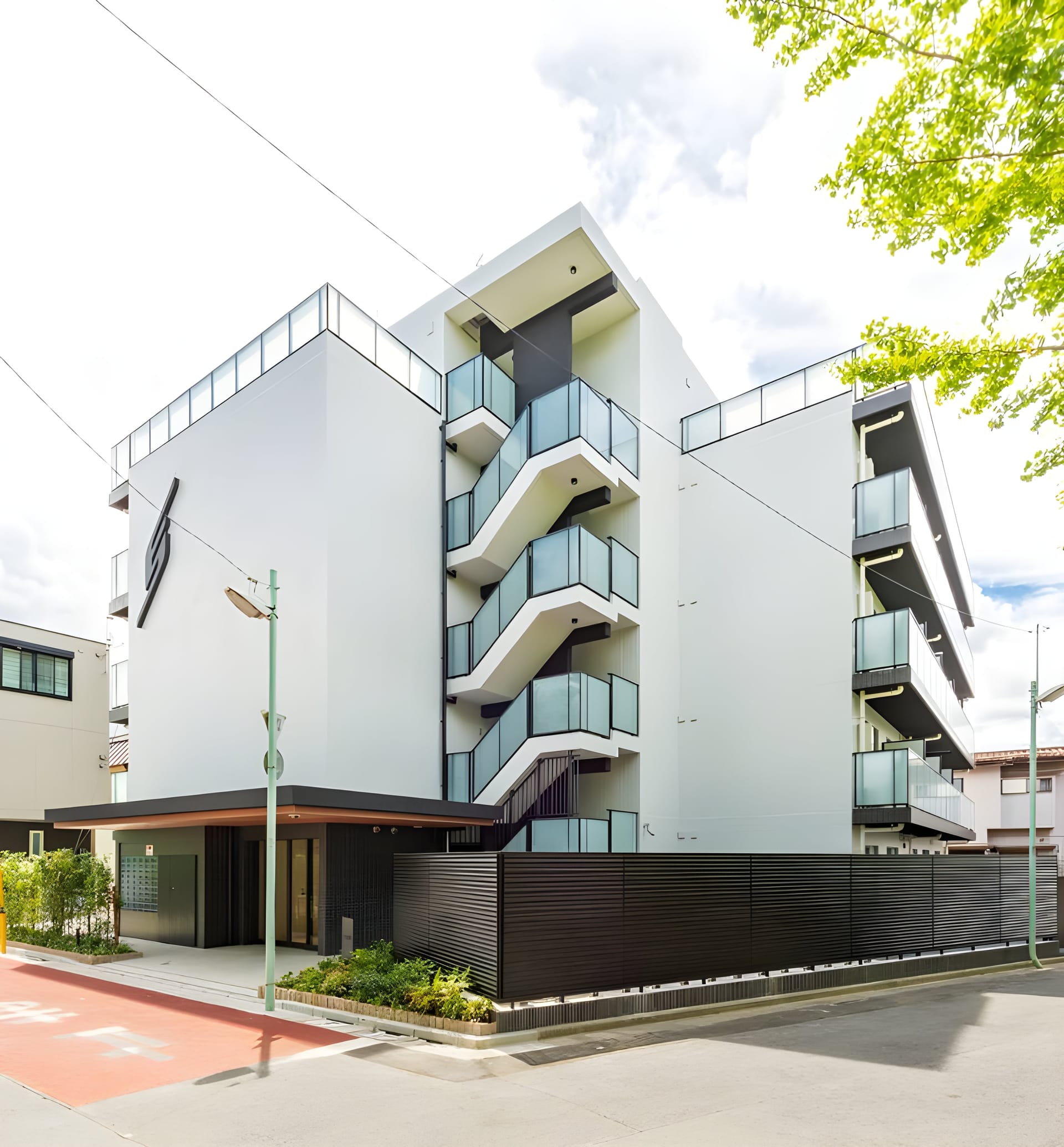 エストゥルース亀有 305