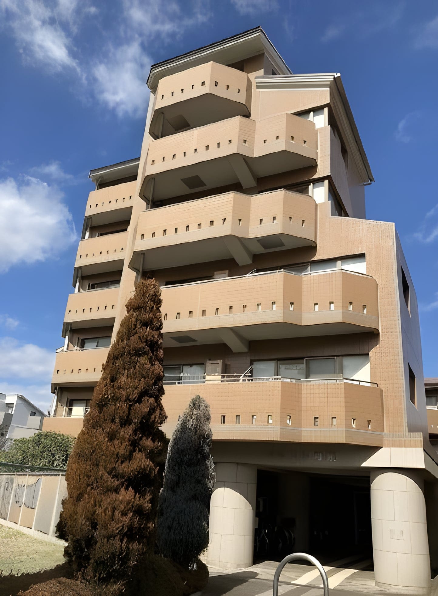 クレスト和泉 203