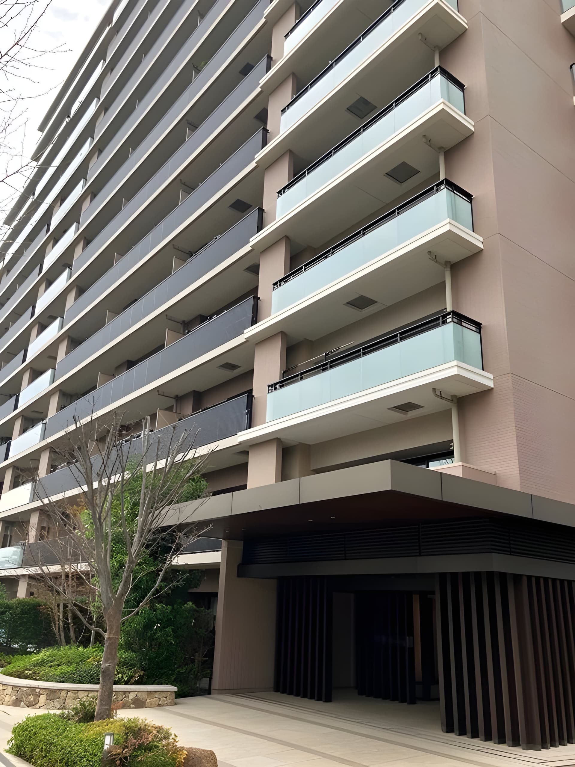 ドレッセ横浜十日市場サニーテラス 1305