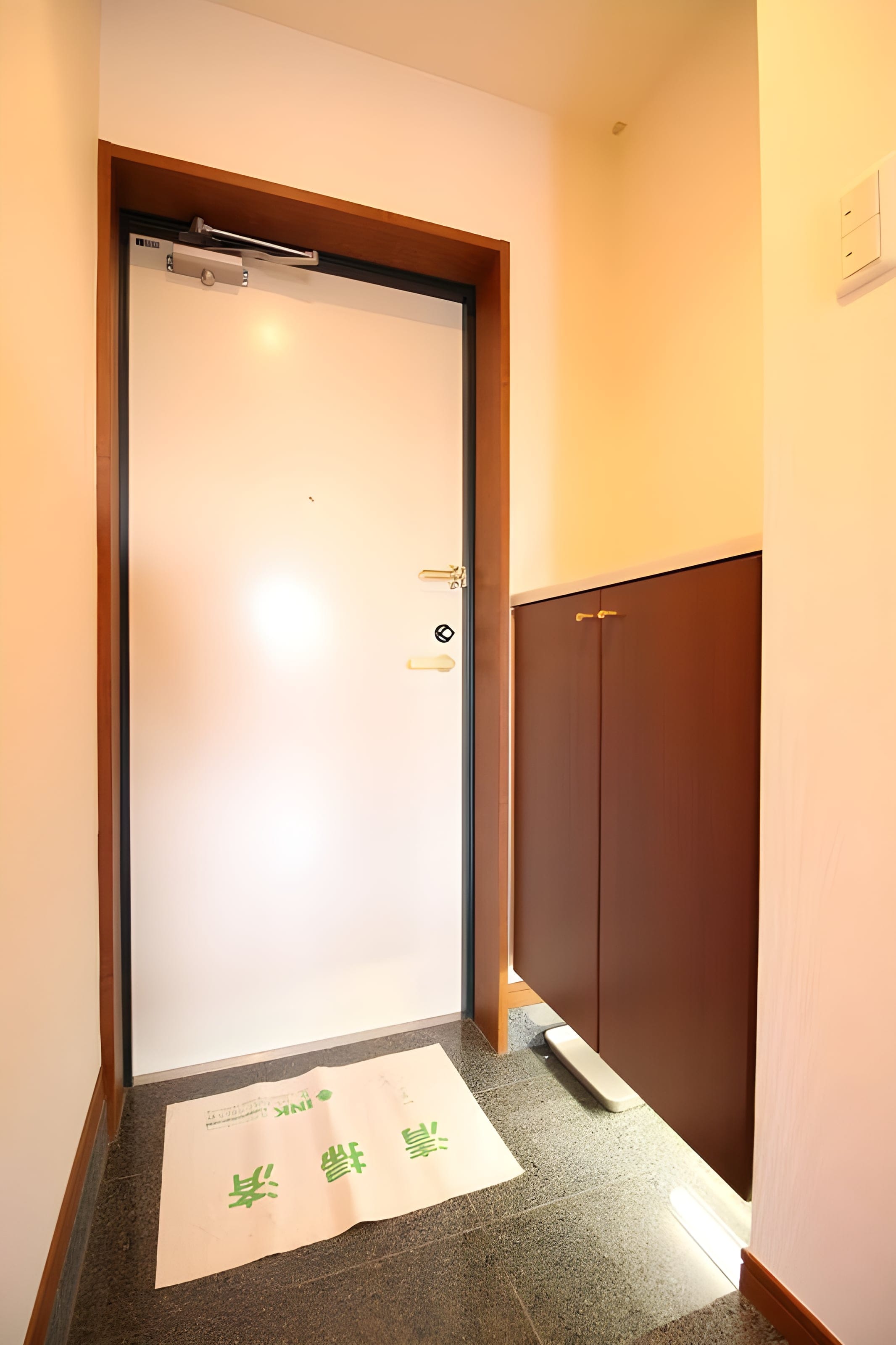 JEWEL COURT C棟 303