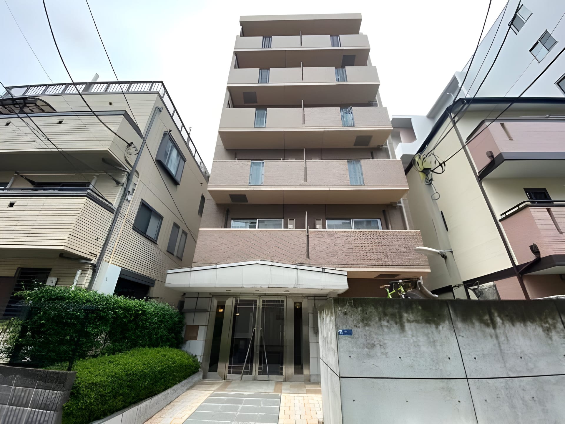 アピス早稲田 203