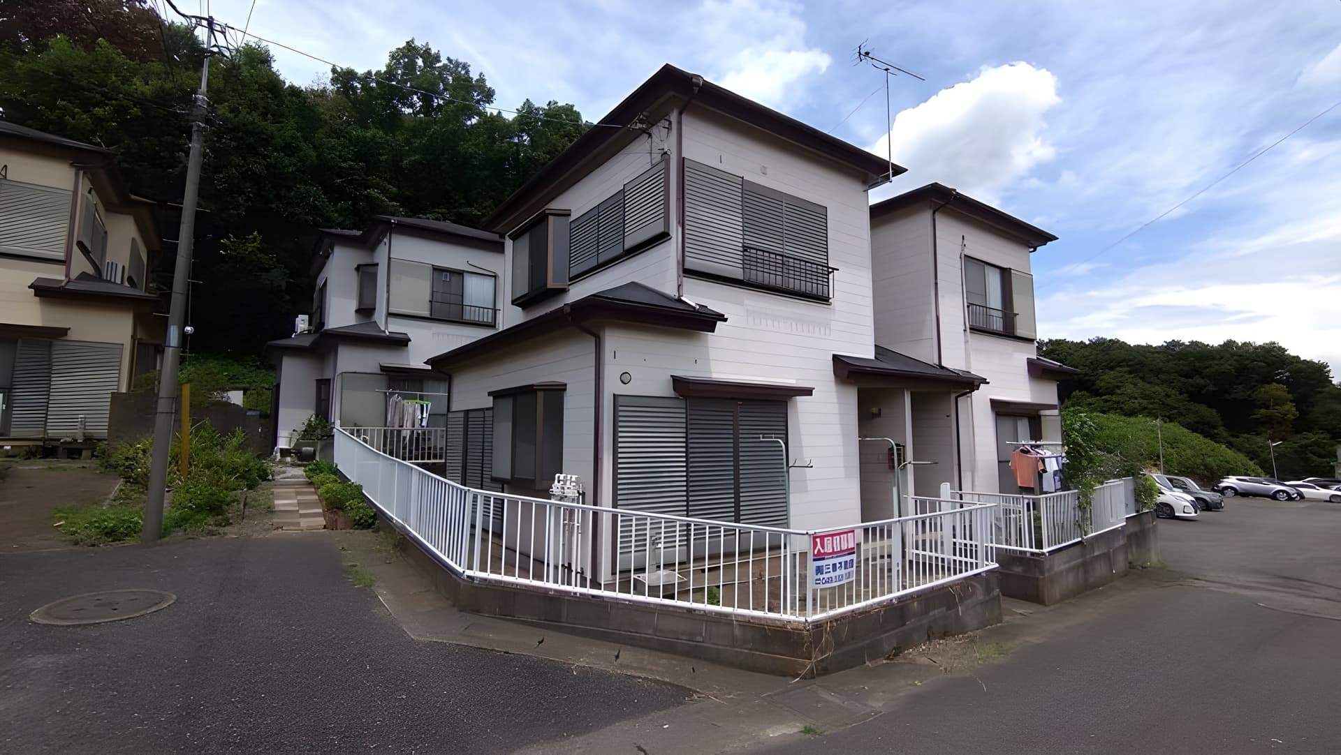 中沢町テラスハウスD棟107 8.5万円/なし/なし