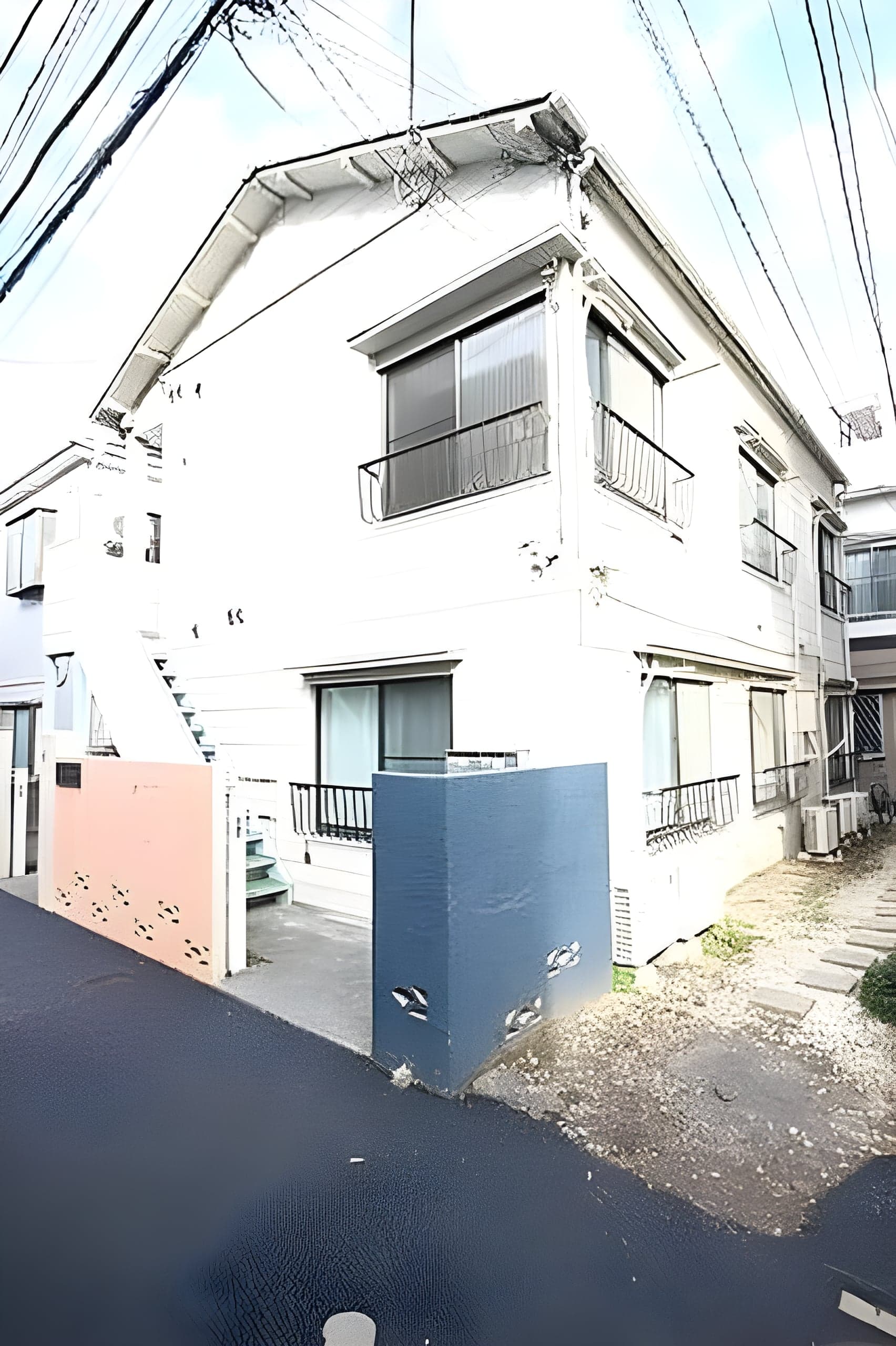 エムエーハイツ 203