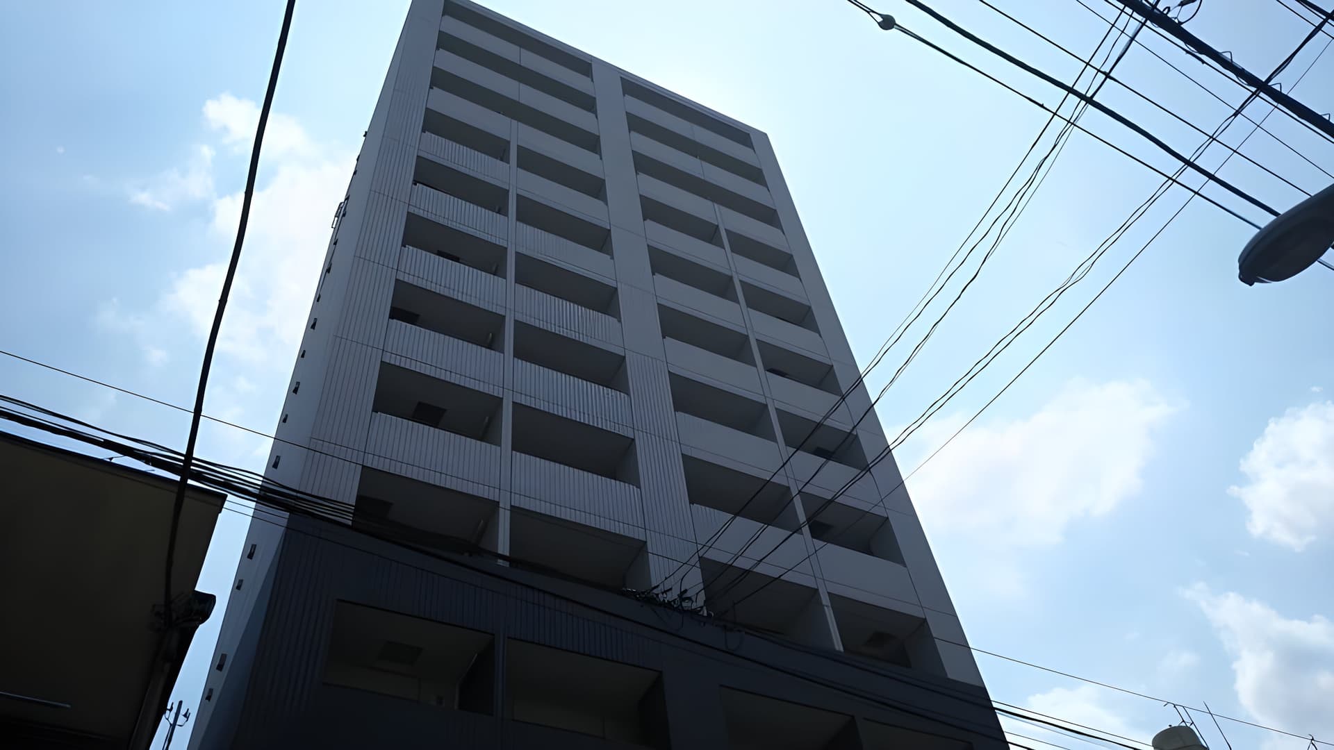 レオーネ南千住Ⅲ 1002