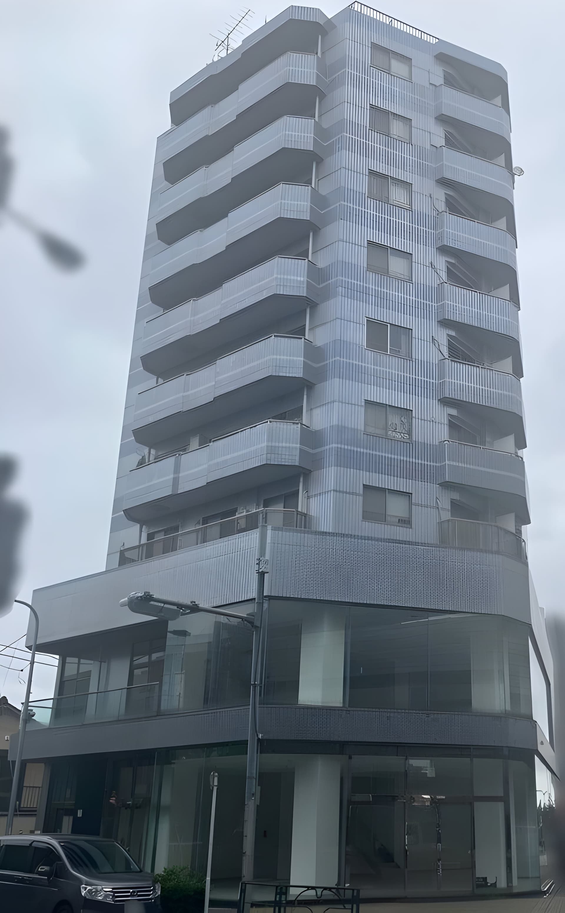 メイプルヒルズ滝野川 401