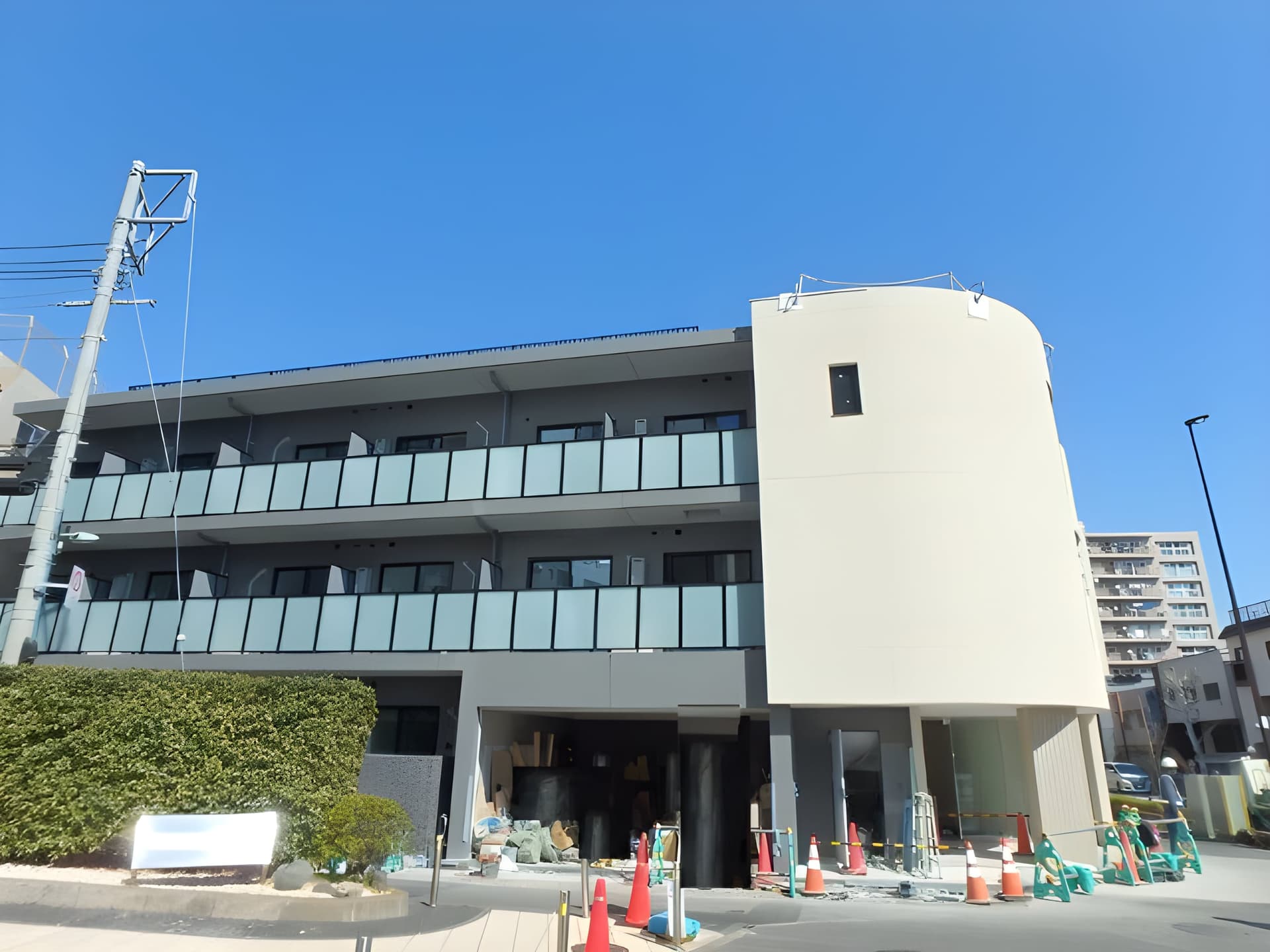 グレース K.K 102