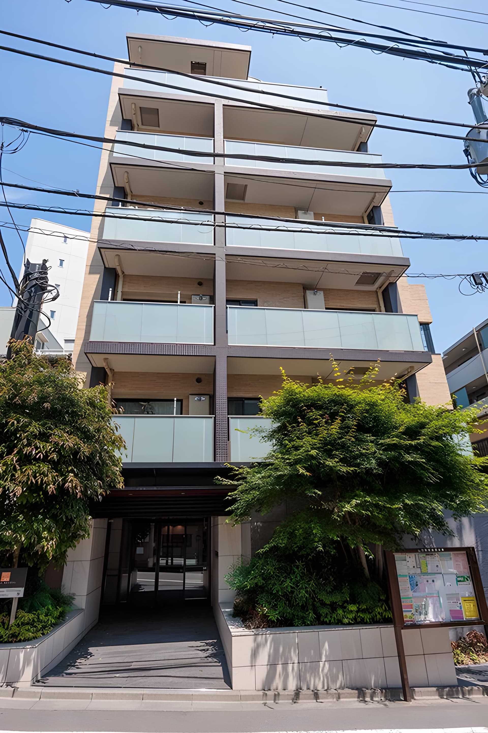 IBIS市ヶ谷 104