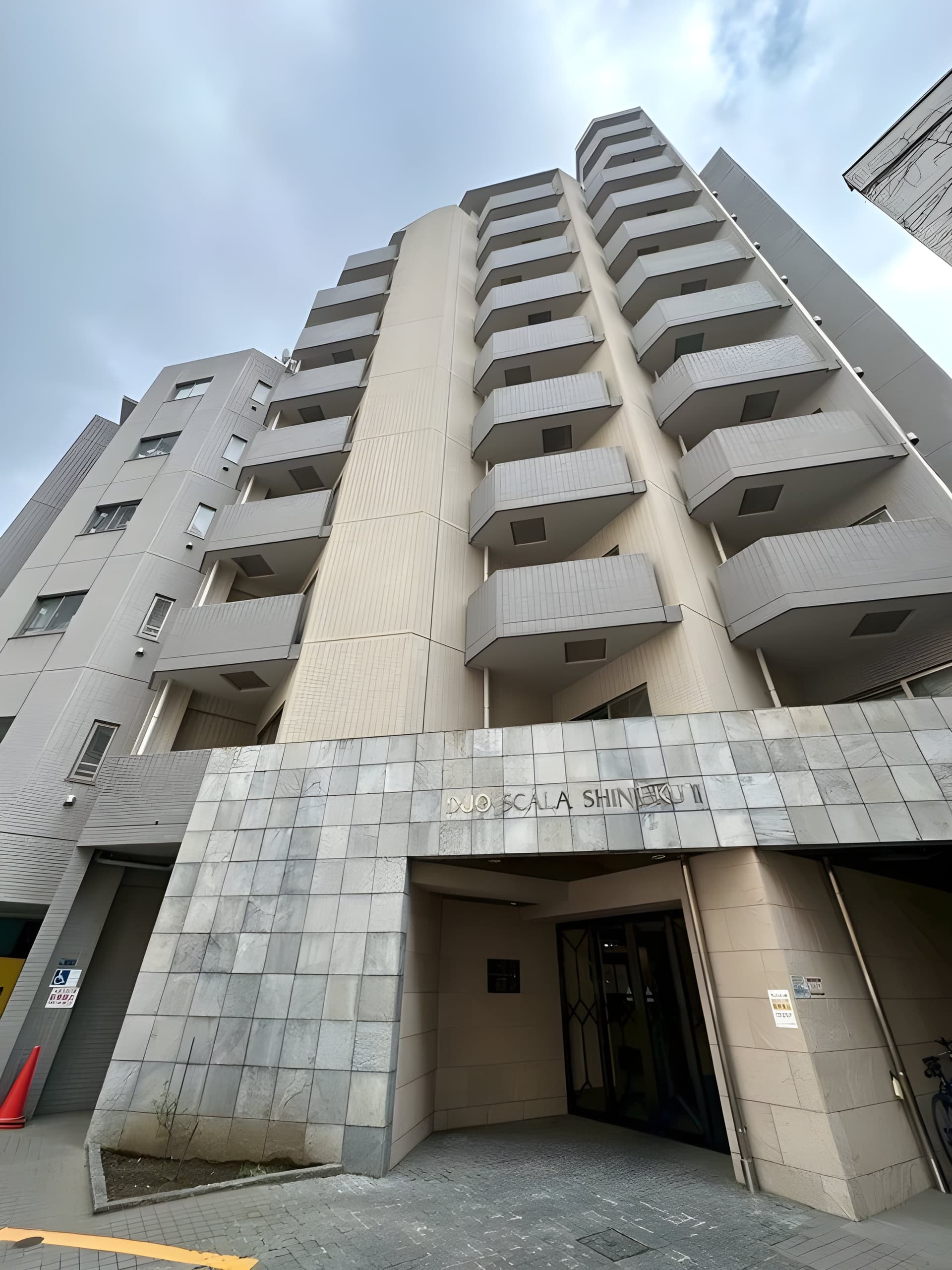 デュオ・スカーラ新宿Ⅱ 704