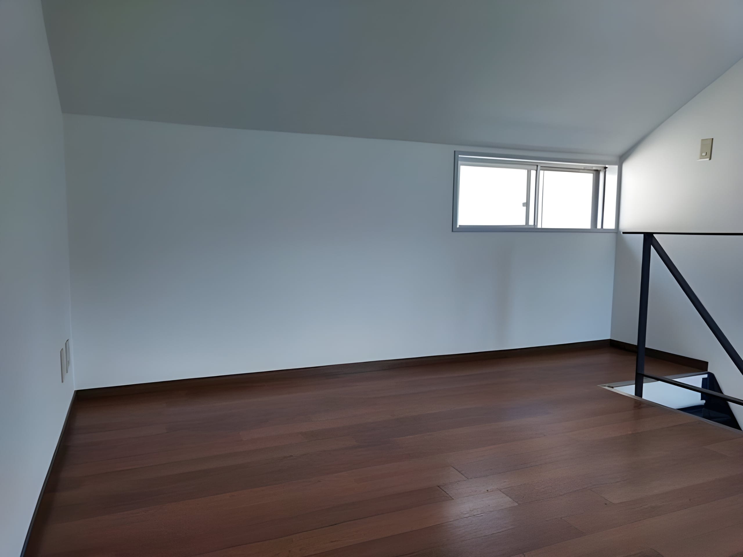 ヤクモハウス 202