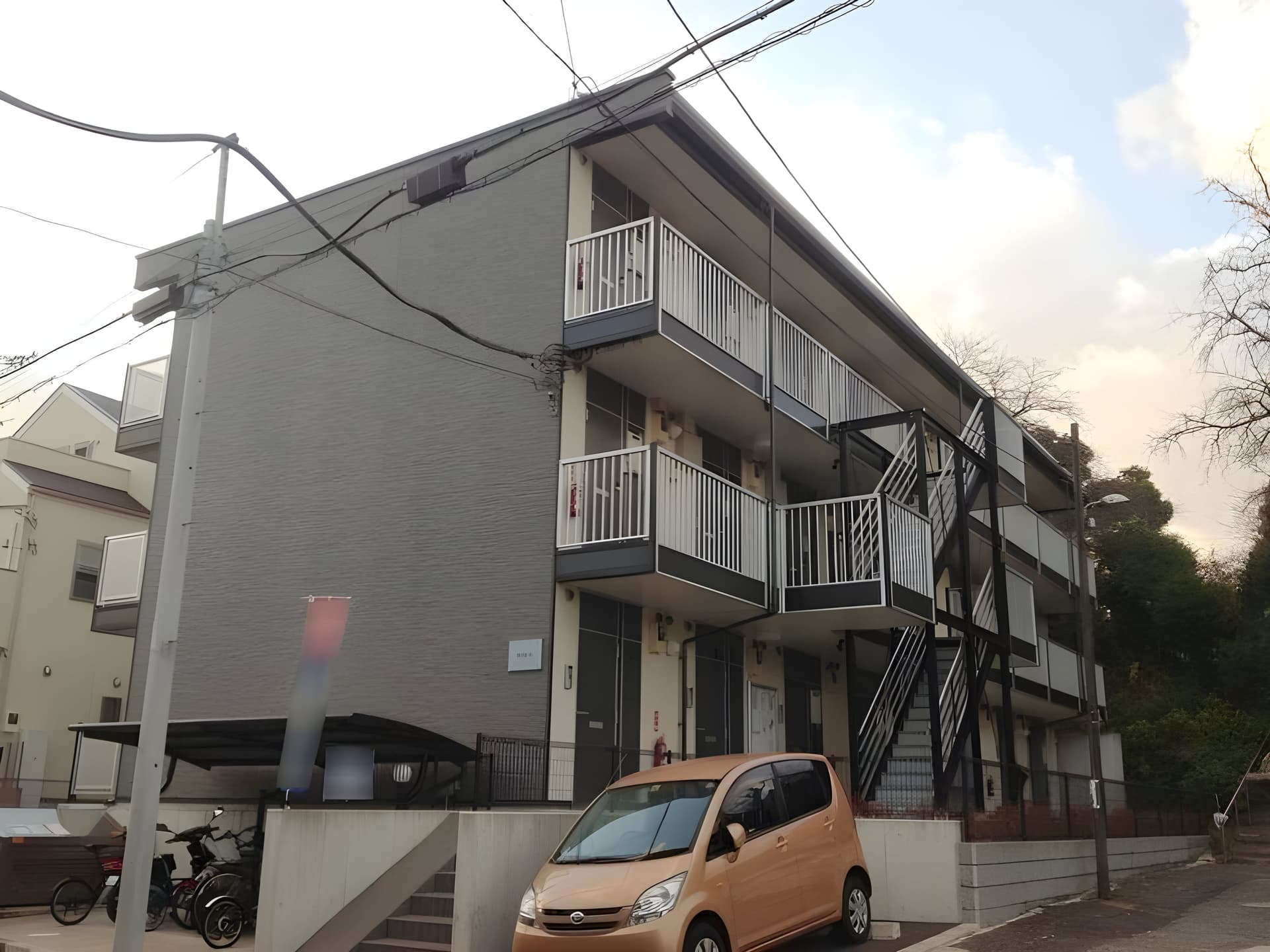 レオパレス横浜堀ノ内 206