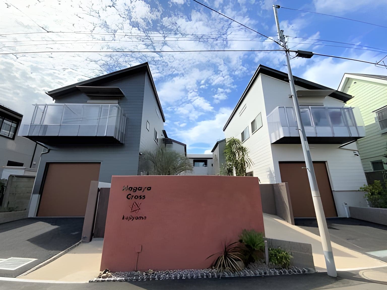 Nagaya Cross~kajiyama~ D