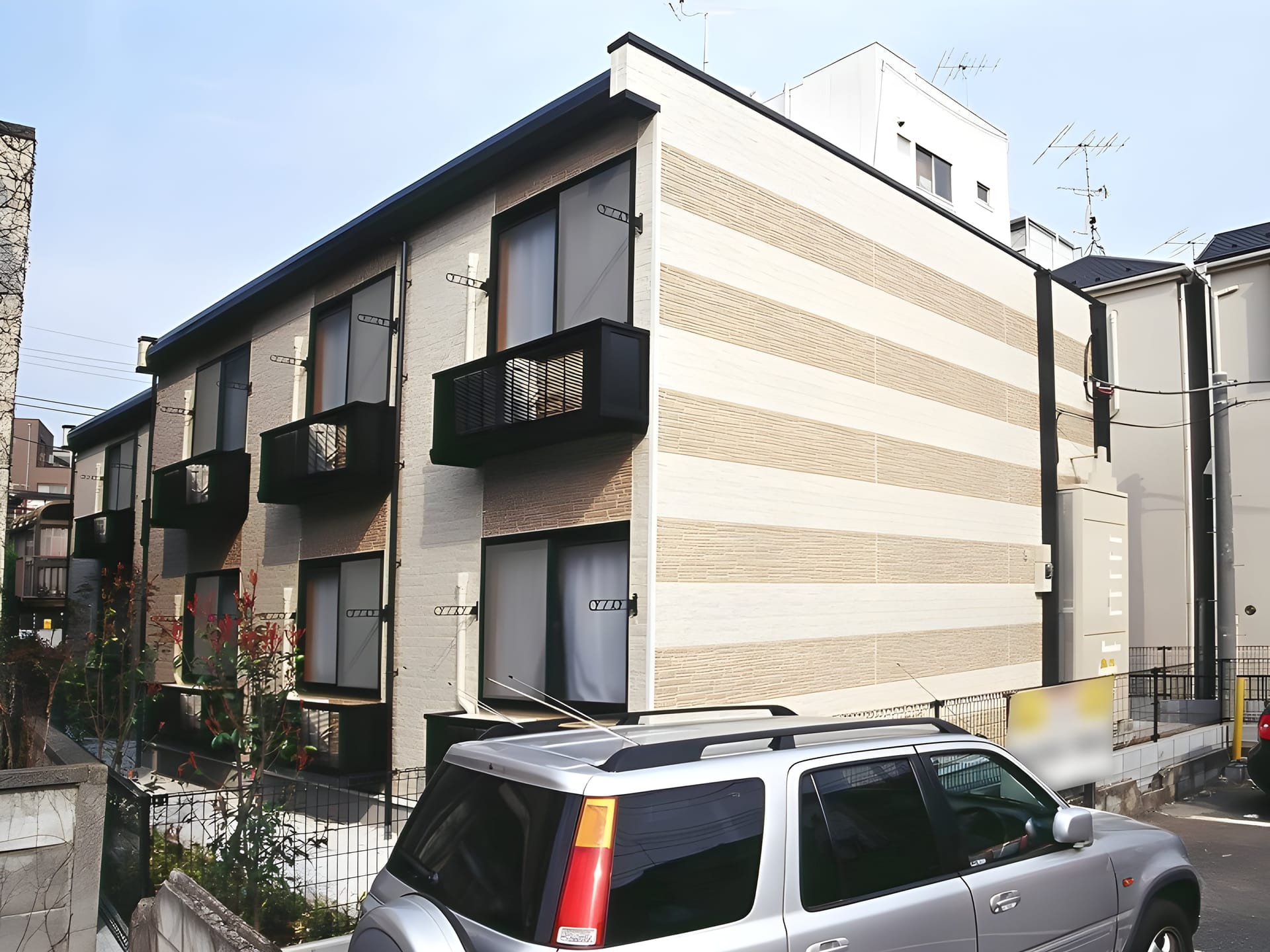 レオパレス咲樹 203
