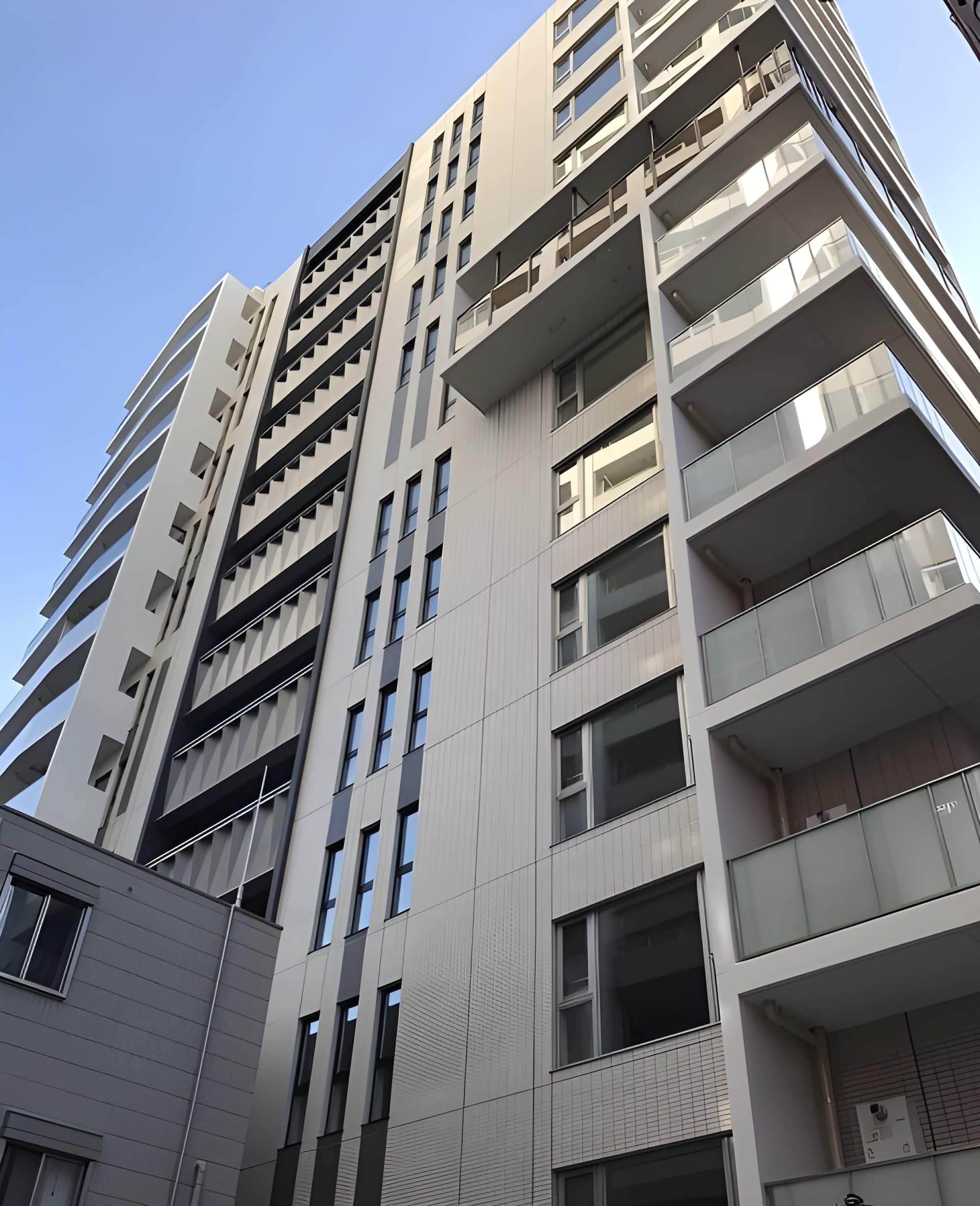 プレミスト新宿山吹 808