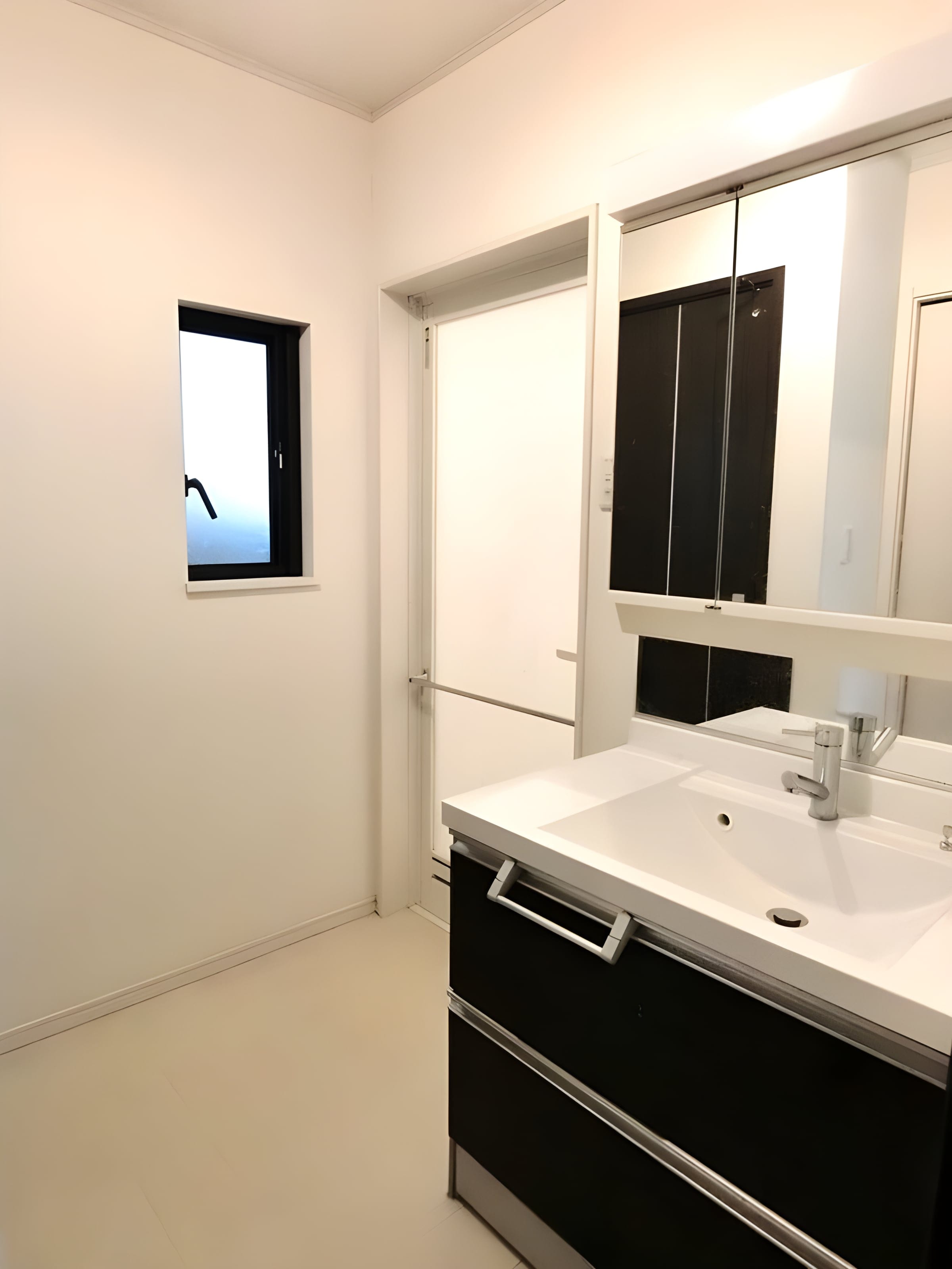 八広1丁目戸建 33万円/なし/なし