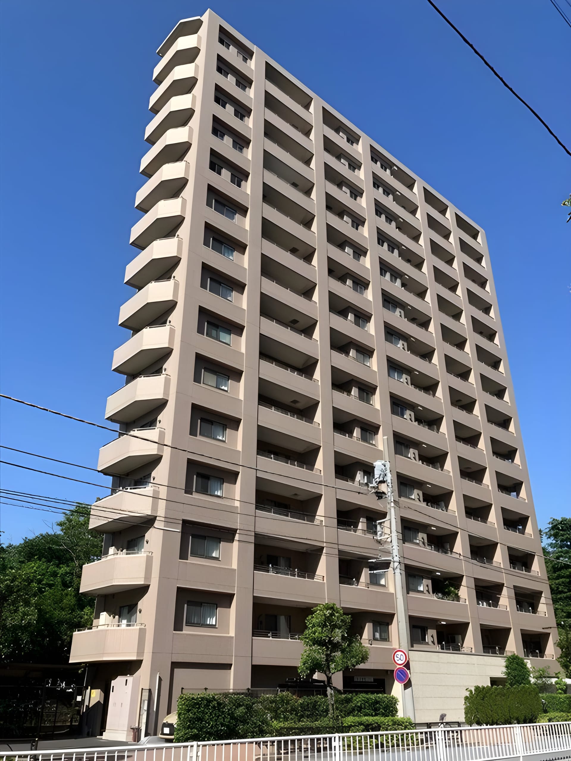 カスタリア荒川 601