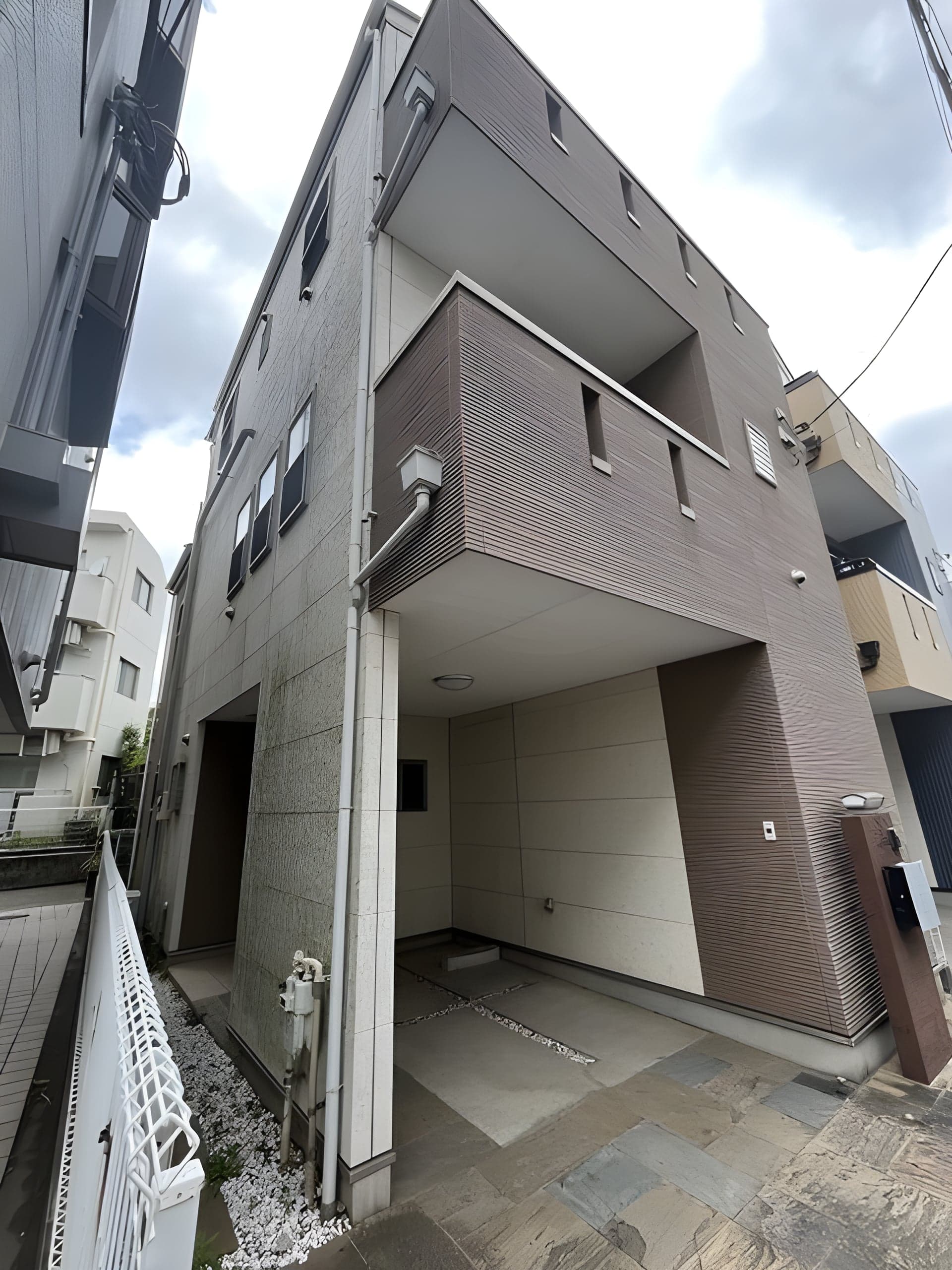 権太坂2丁目貸家 17万円/入力なし/なし