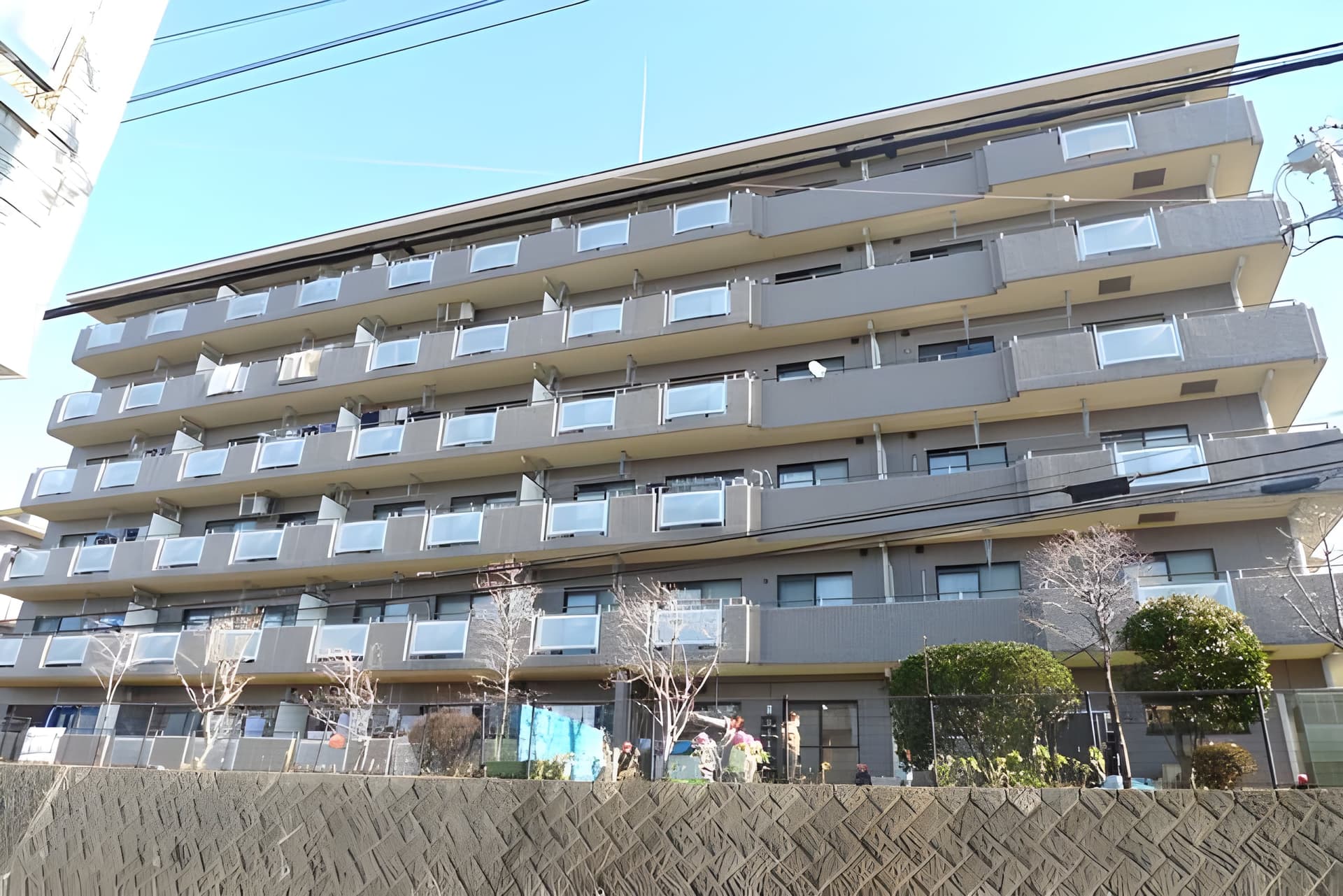 オーバーヒルズ壱番館 304