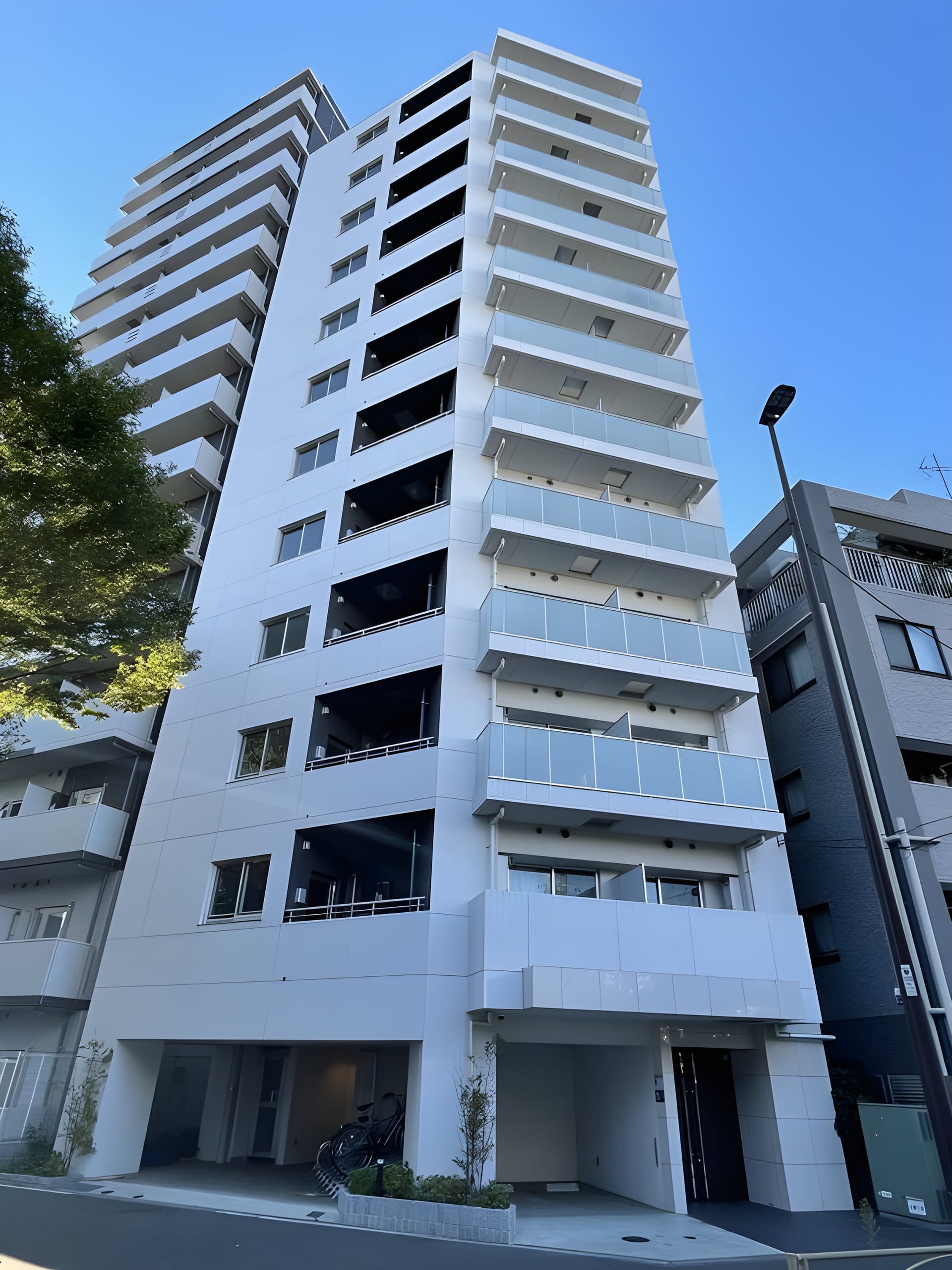 リライア大森 702