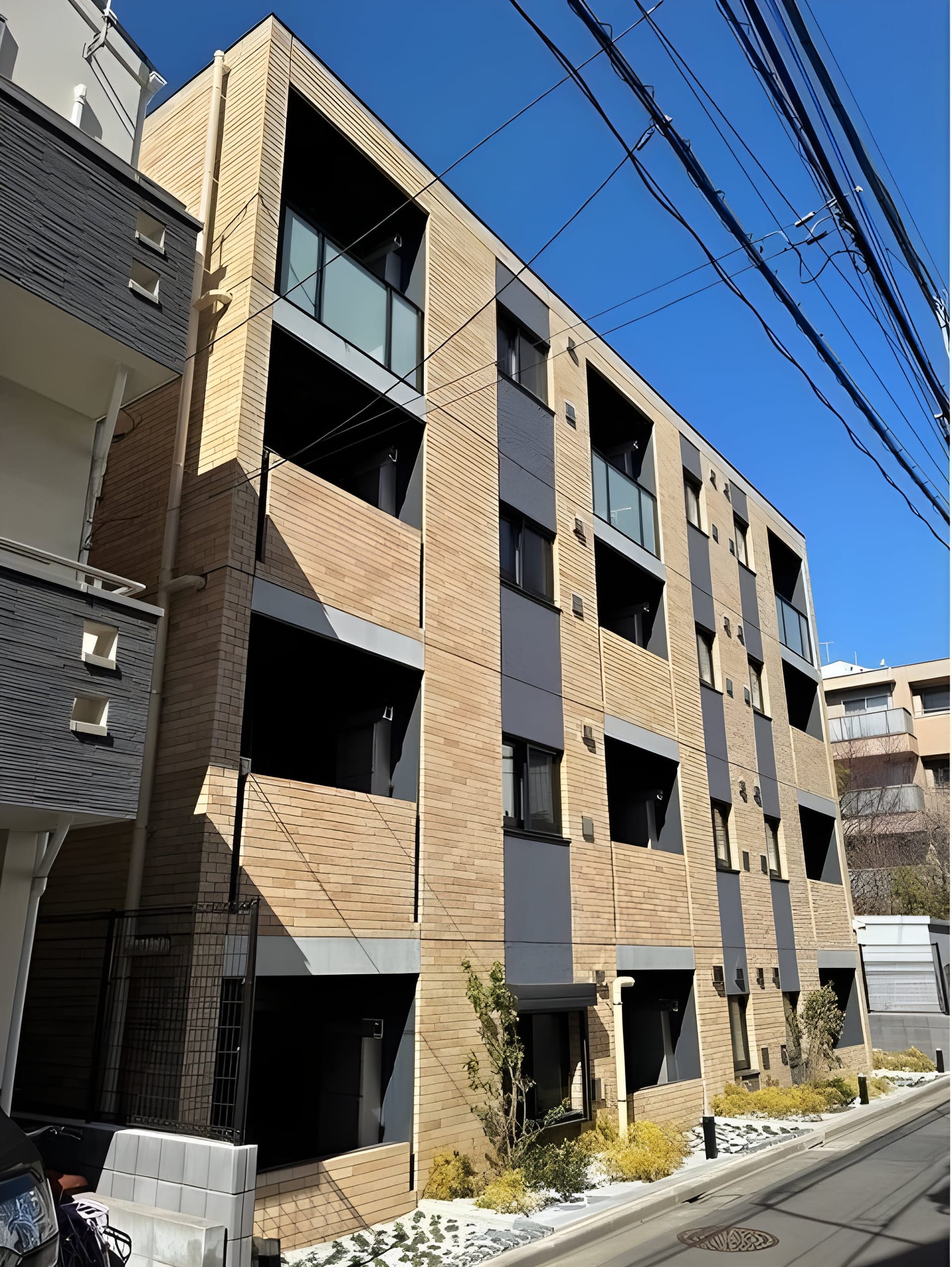 La Perla 桜新町 101